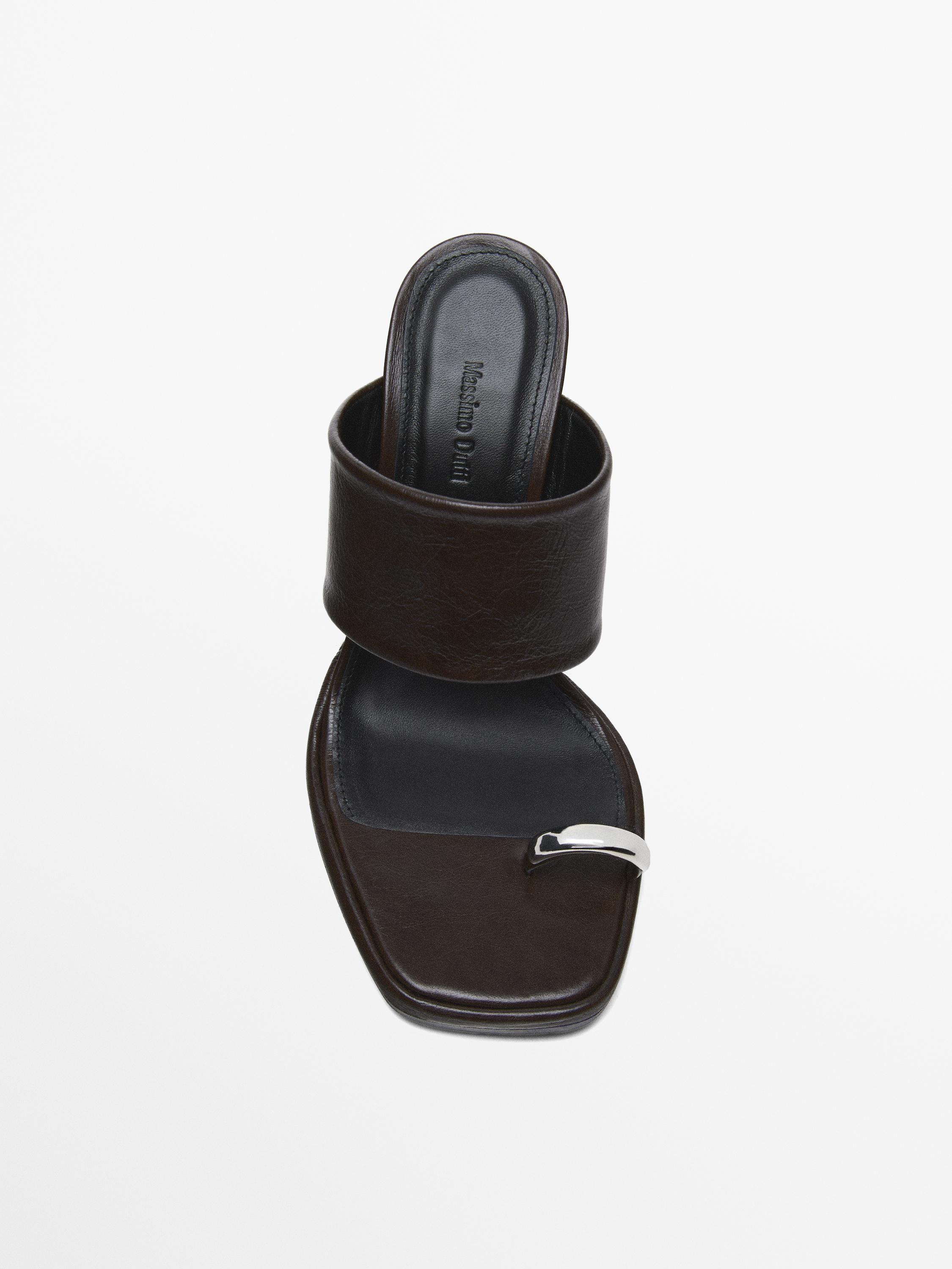 High-heel sandals with ring detail