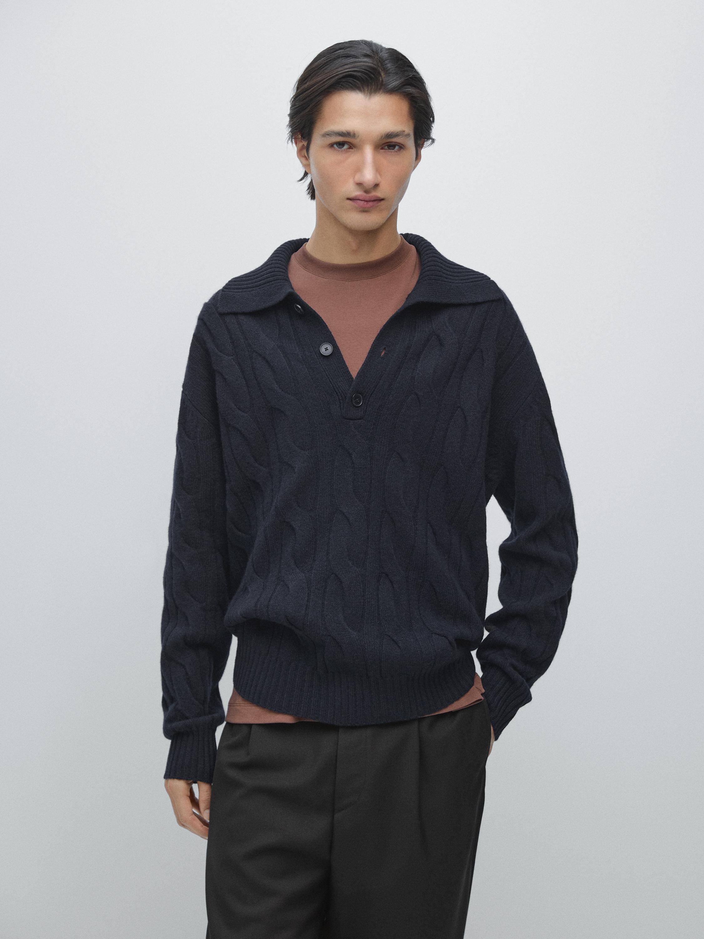 Zopfmuster-Strickpullover im Polo-Stil aus 100 % Wolle