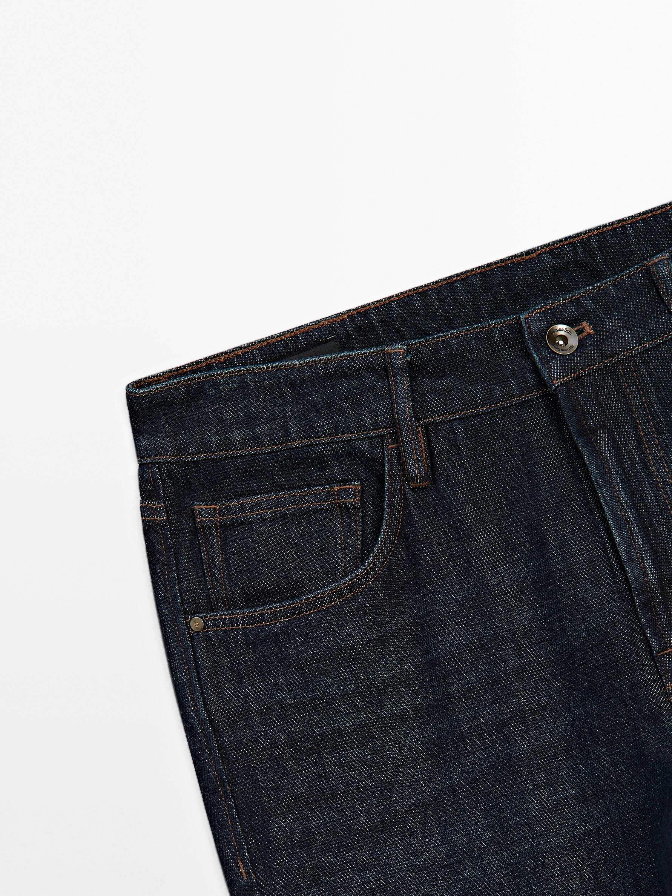 Tapered fit jeans