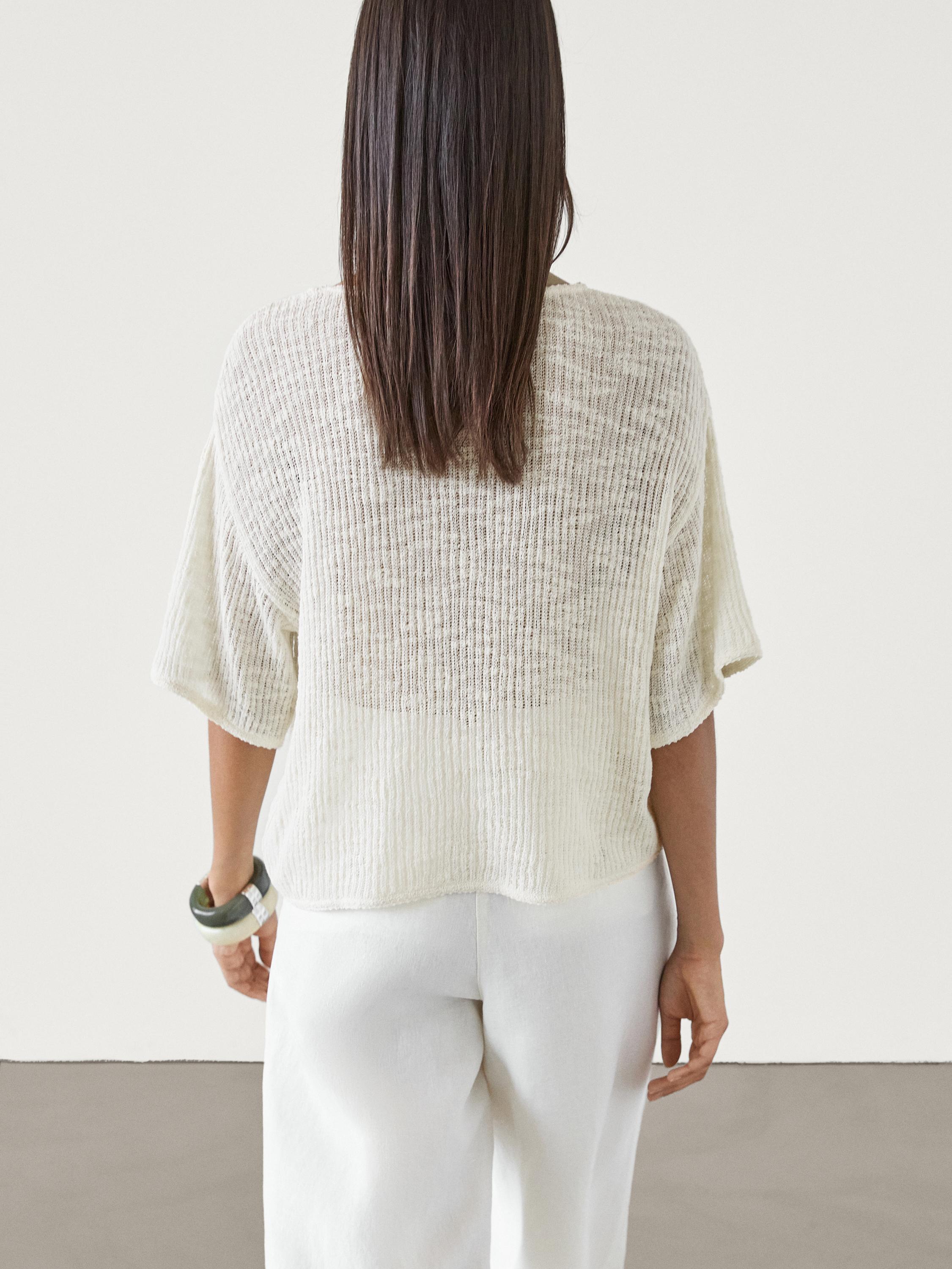 Ribbed short sleeve textured T-shirt