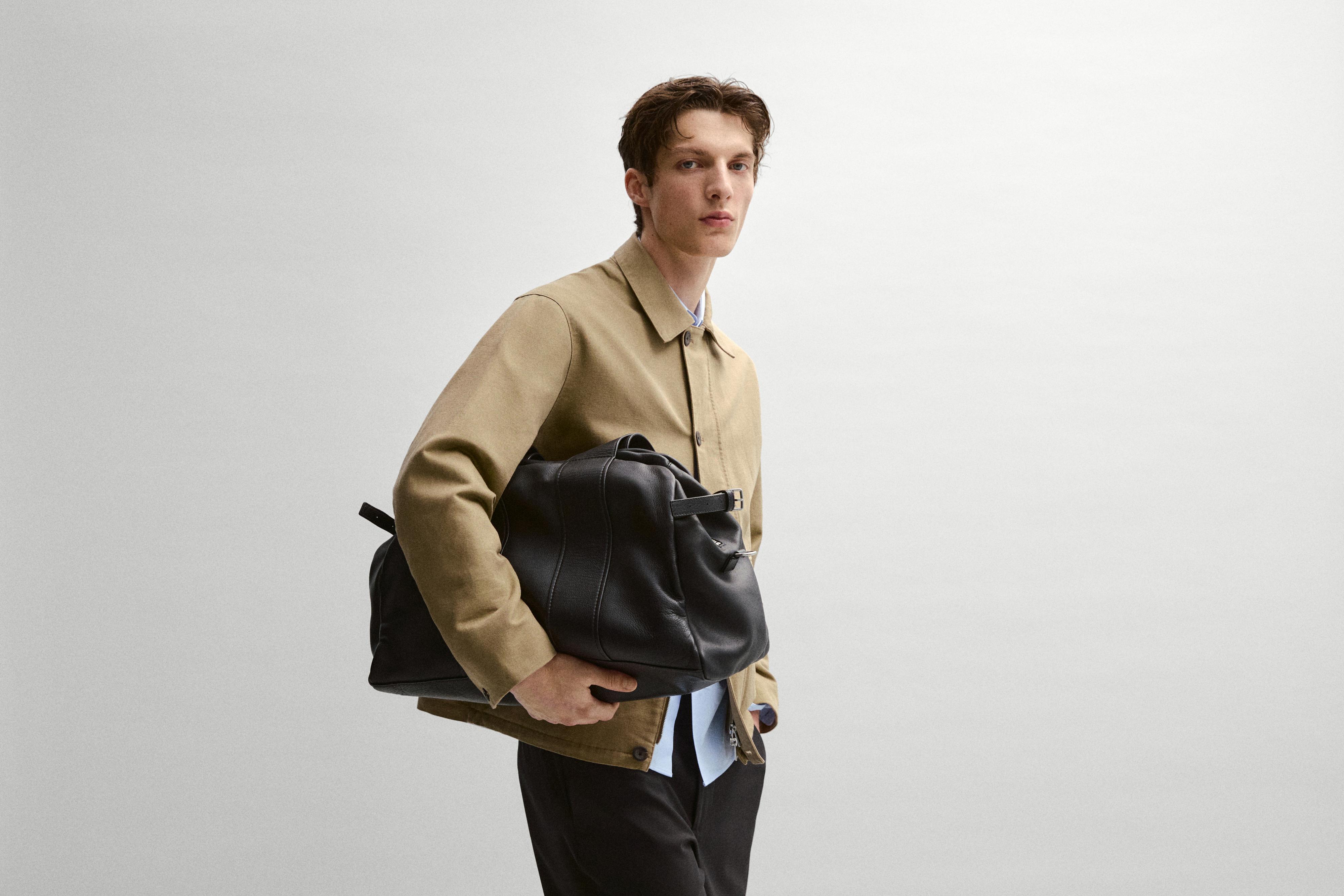 Nappa leather travel bag — BLACK