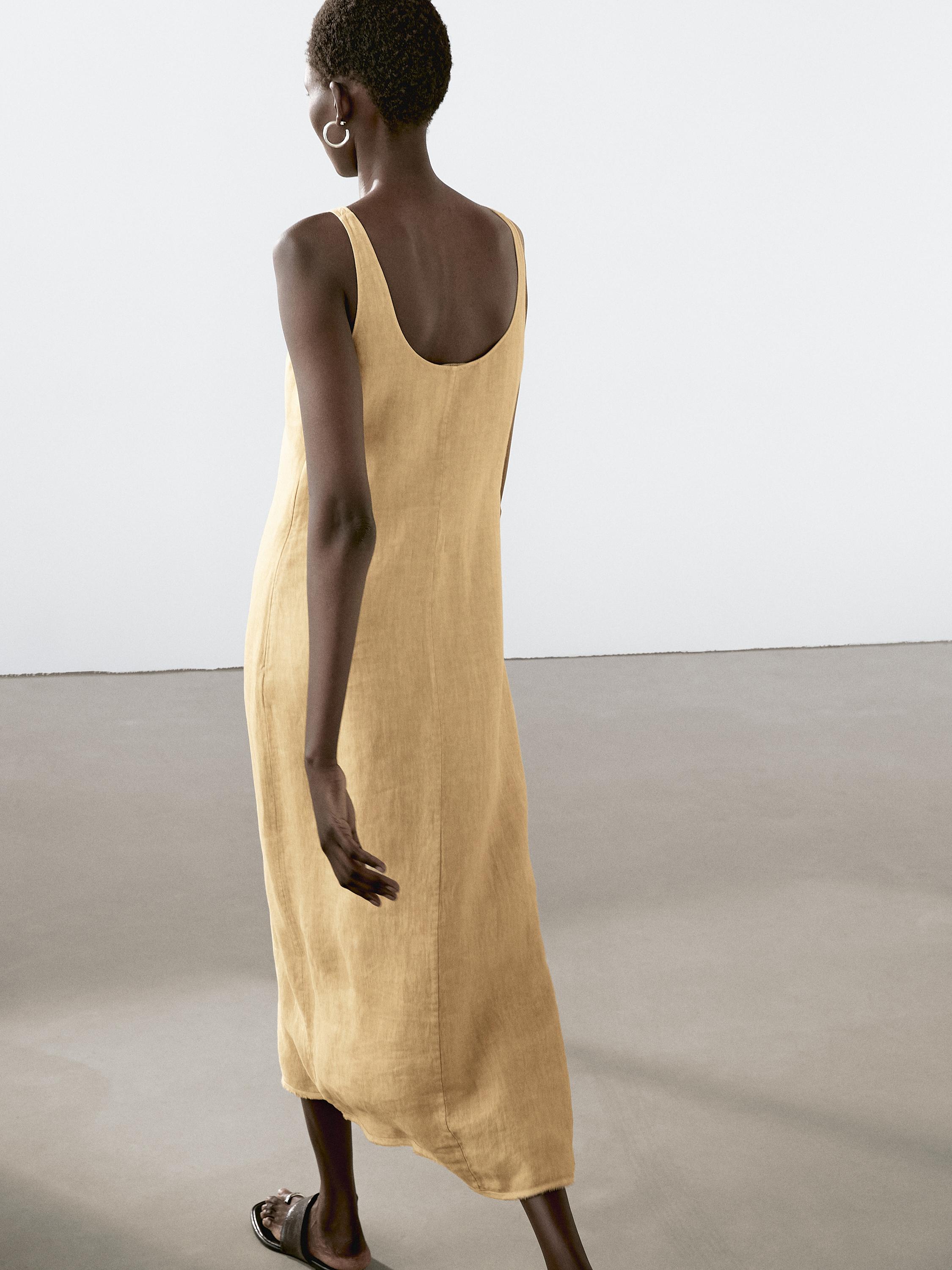 فستان ميدي كتان 100% بياقة هالتر