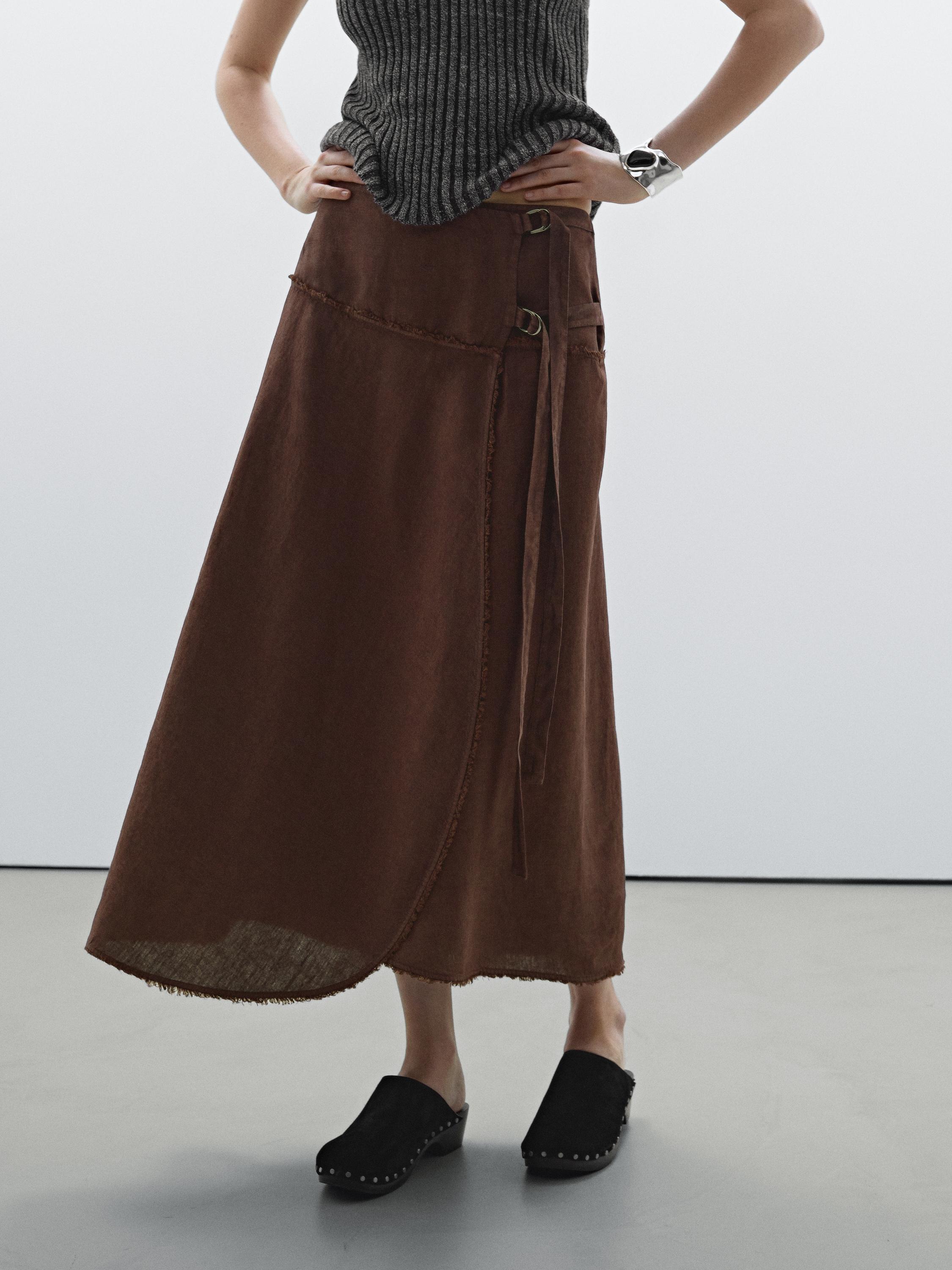 Linen pareo skirt with buckle detail