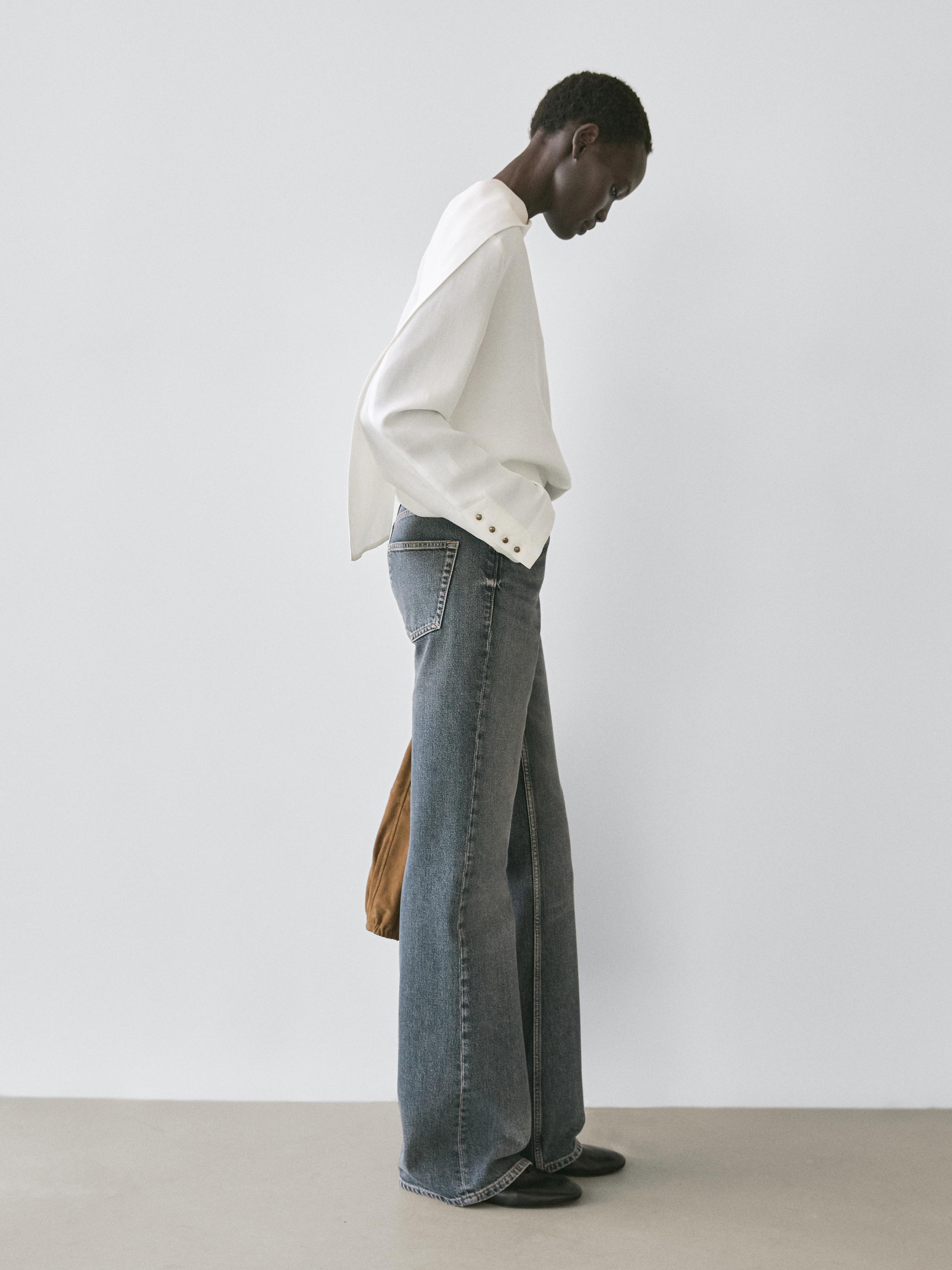 Flowing shirt with button details — Off white