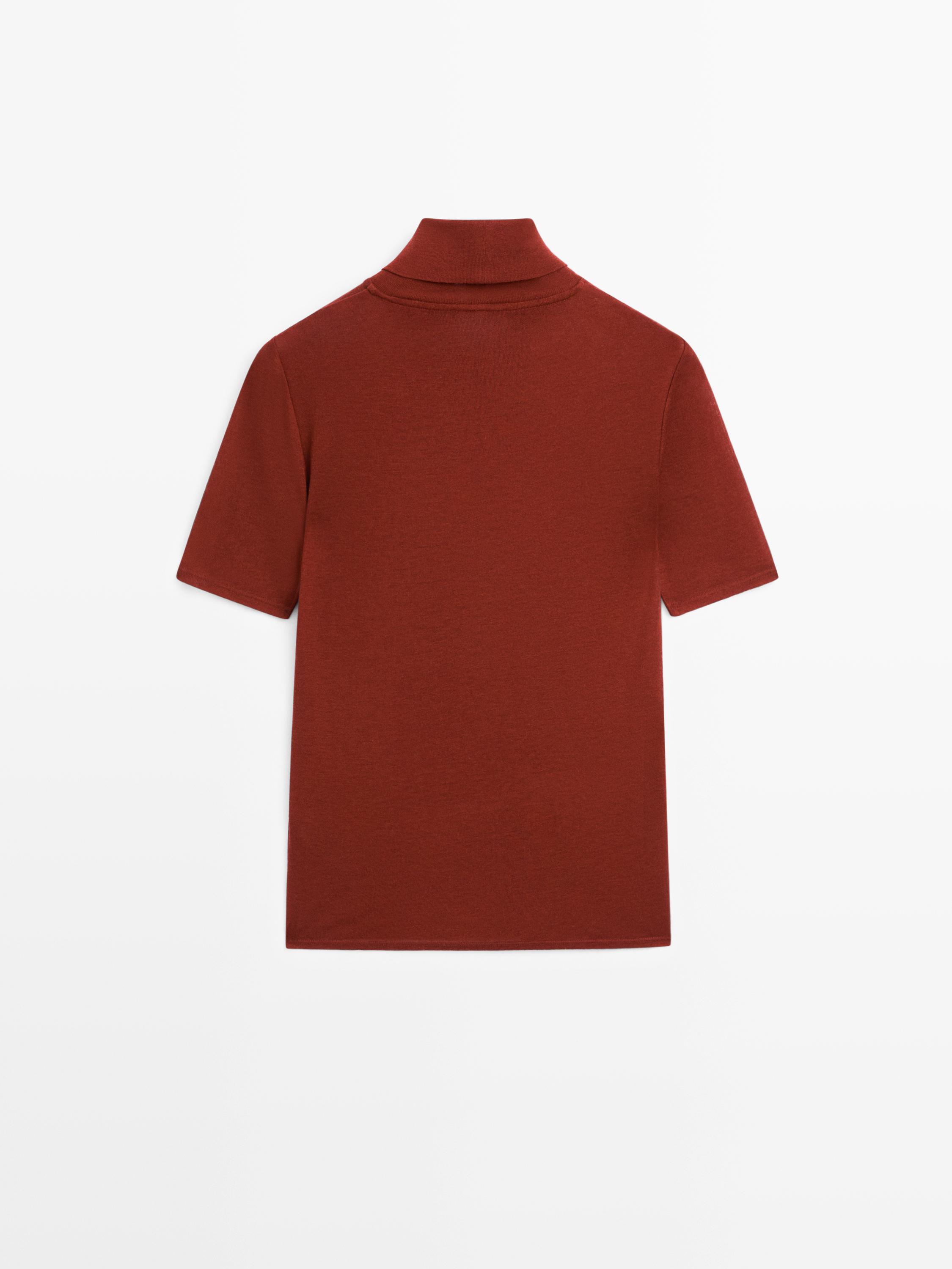 T-Shirt mit Rollkragen