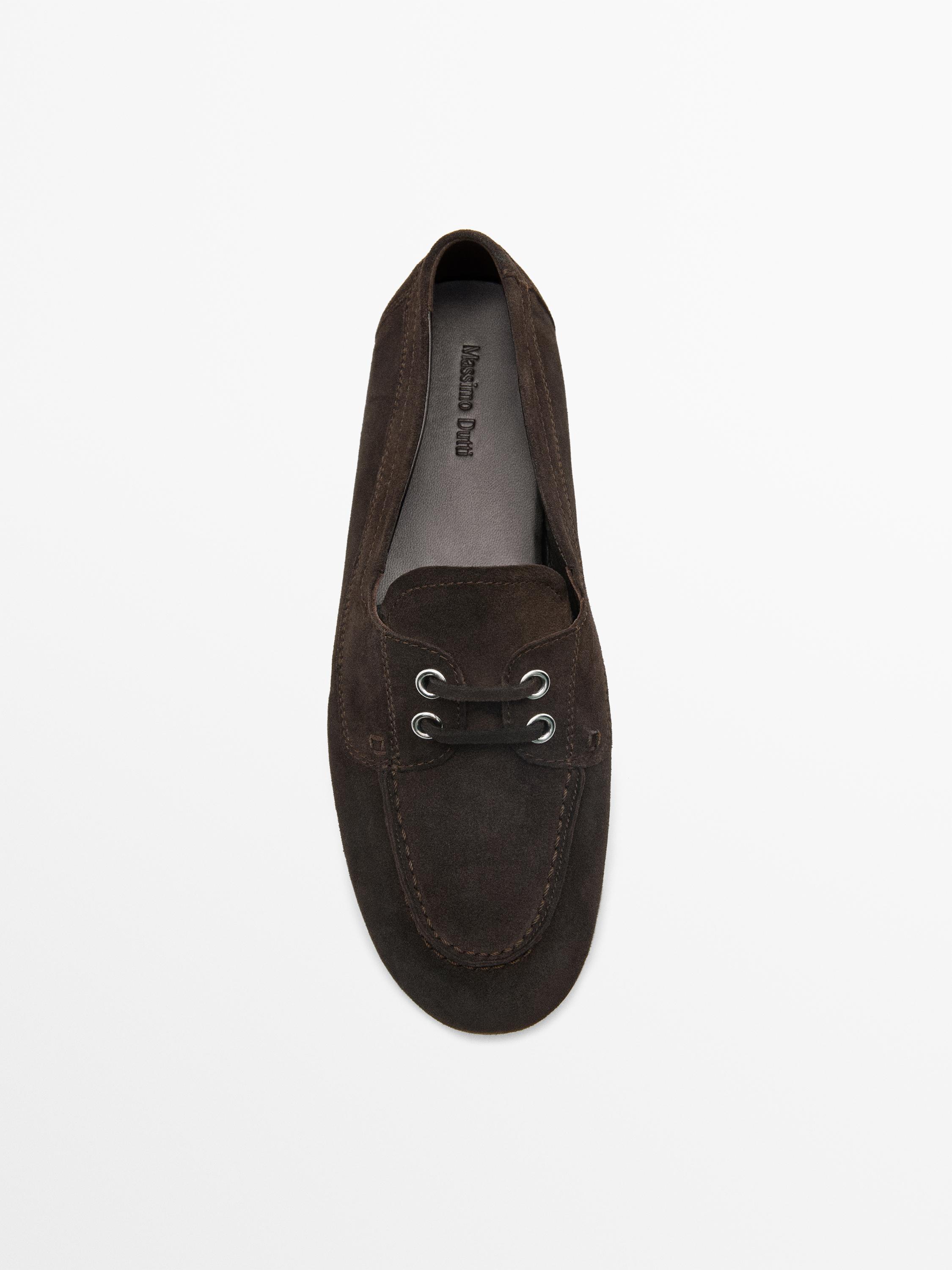 Leather deck shoes — BROWN