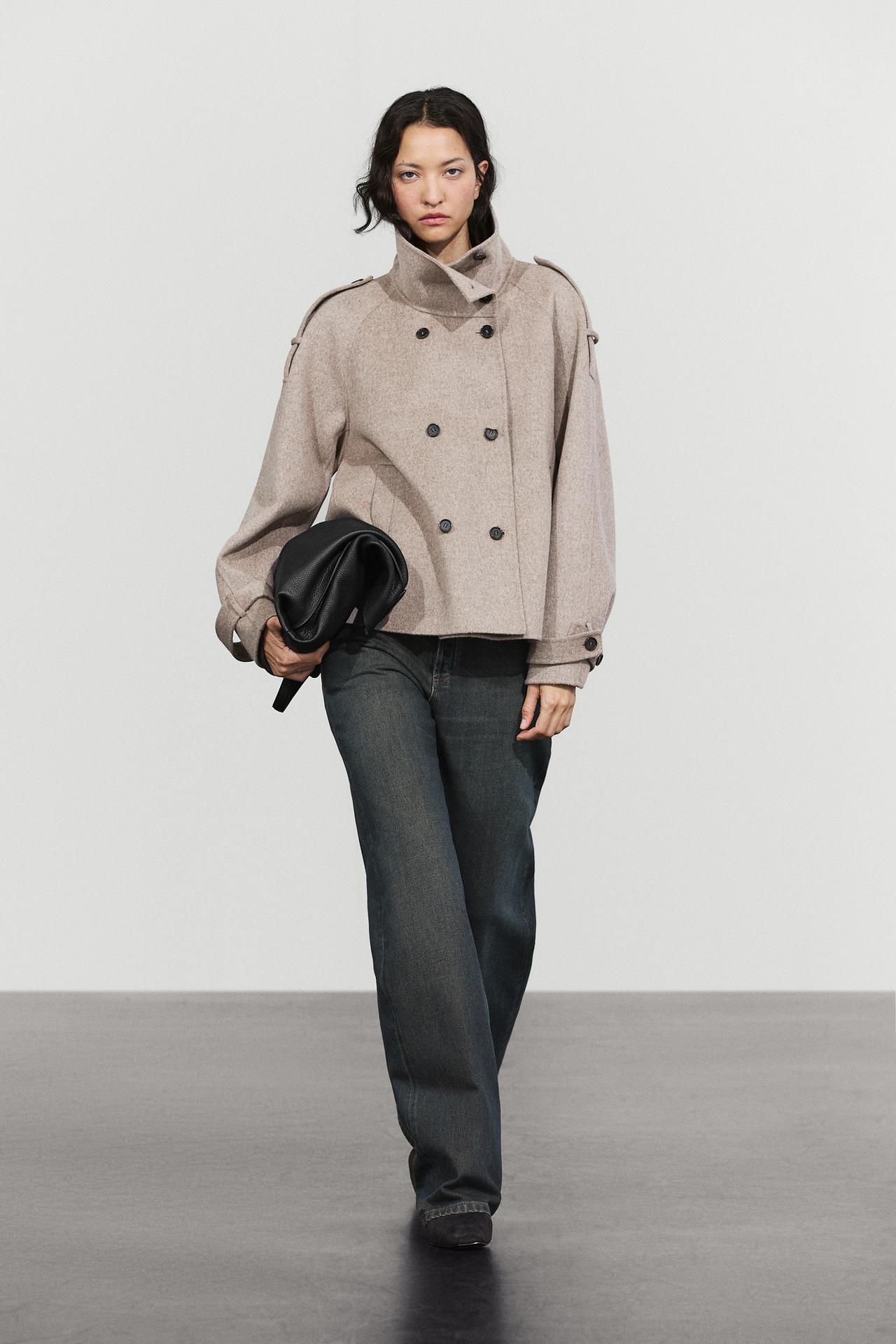 Cropped button detail trench coat — BROWN