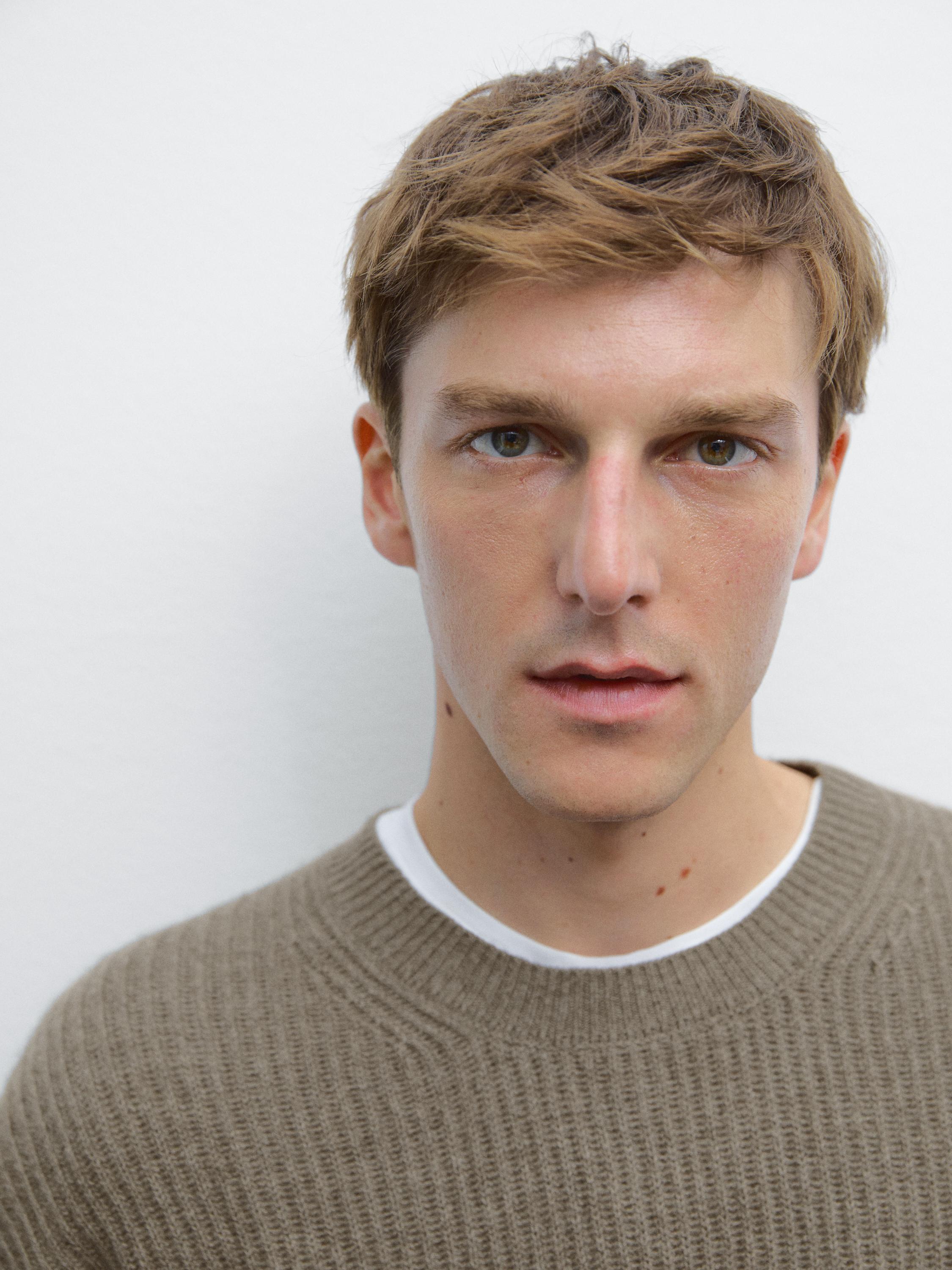 Camisola de malha canelada de lã e caxemira