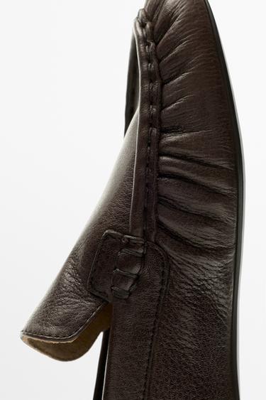 Soft leather moc toe loafer — BROWN 5