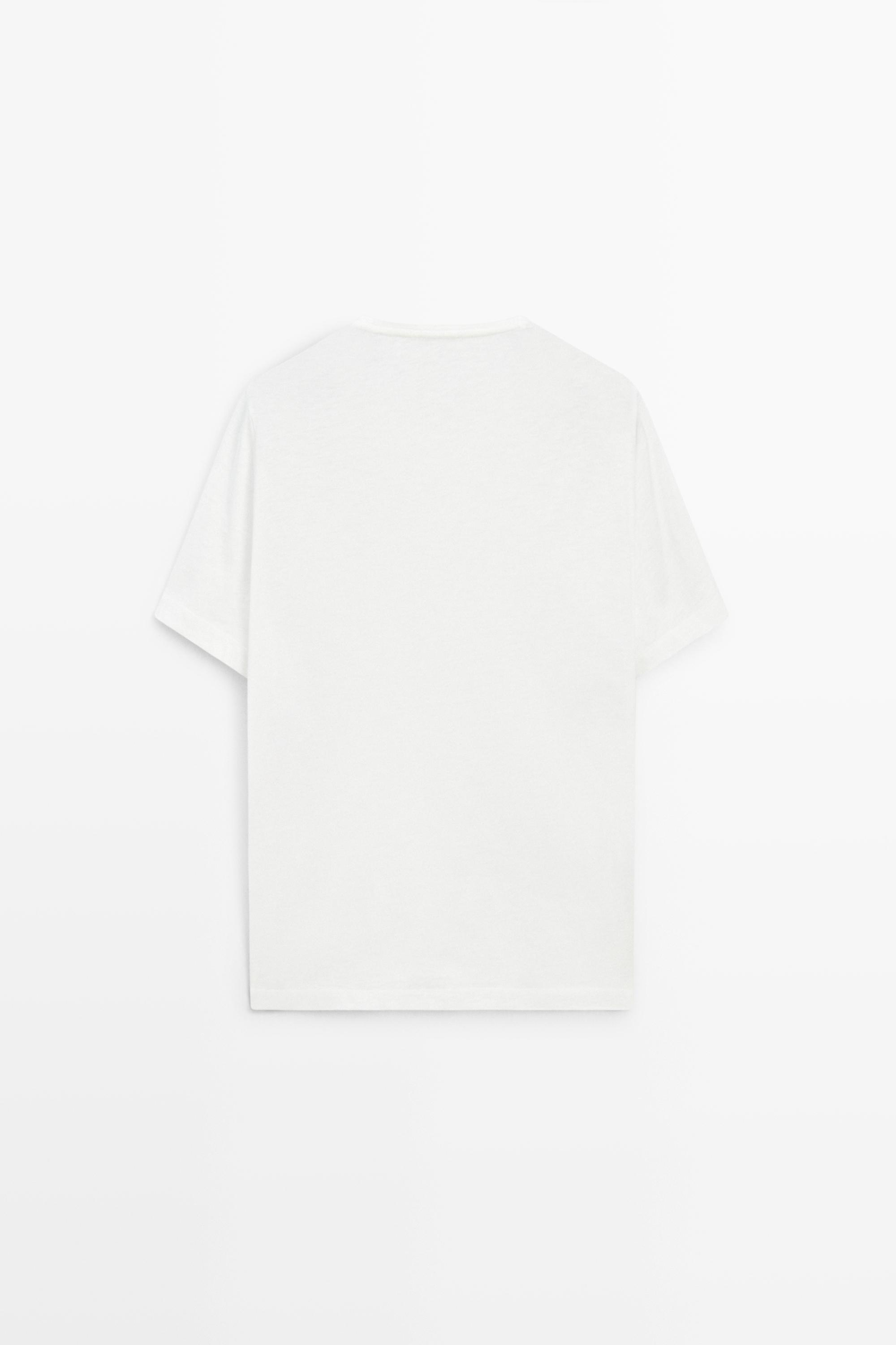 Short sleeve T-shirt with pocket detail — WHITE