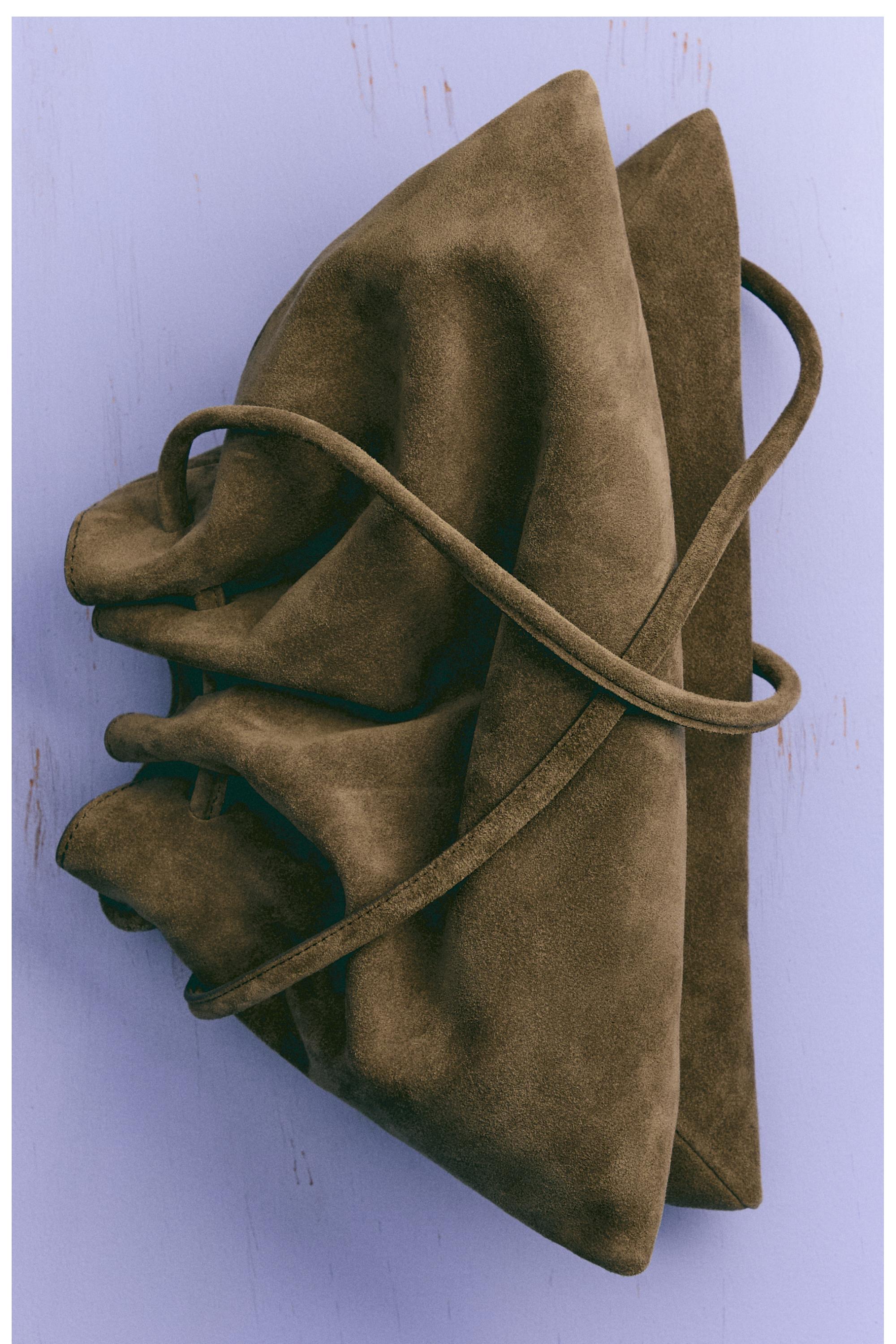 Ruched split suede leather bag — MOLE BROWN