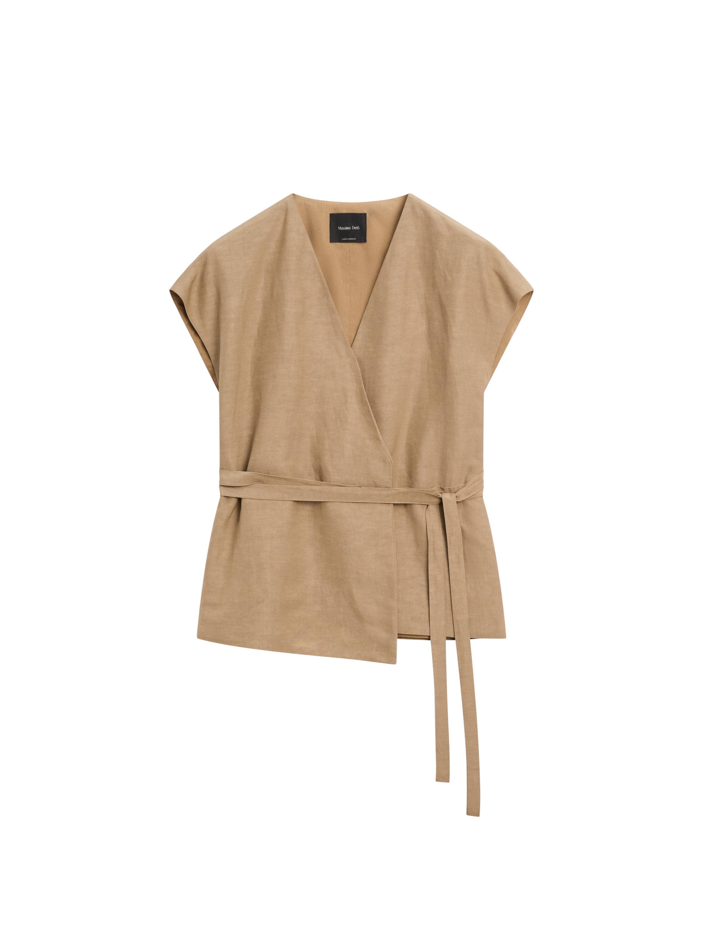 Long crossover kimono waistcoat  Camel  Blazer | Massimo Dutti