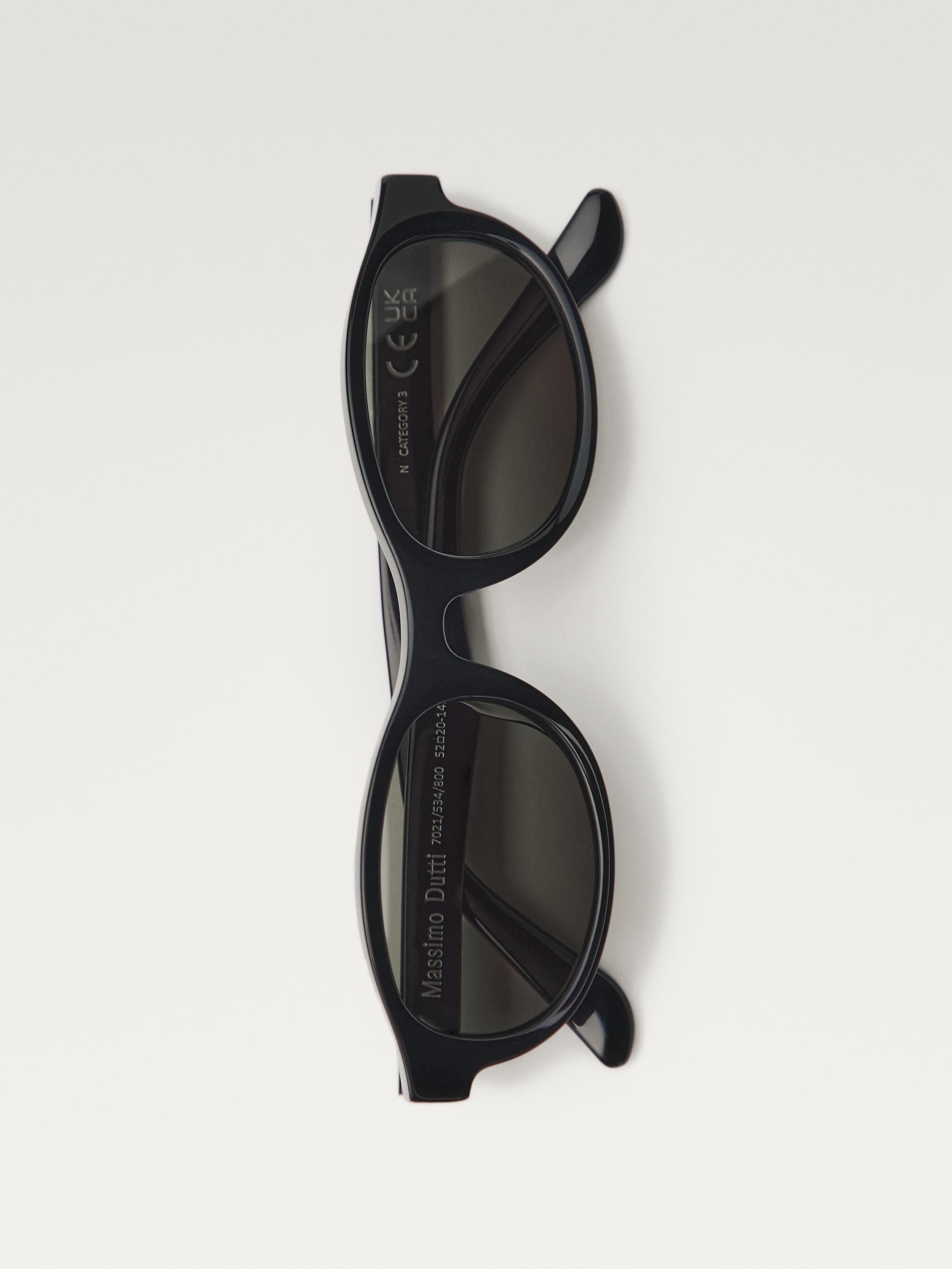 Small round sunglasses