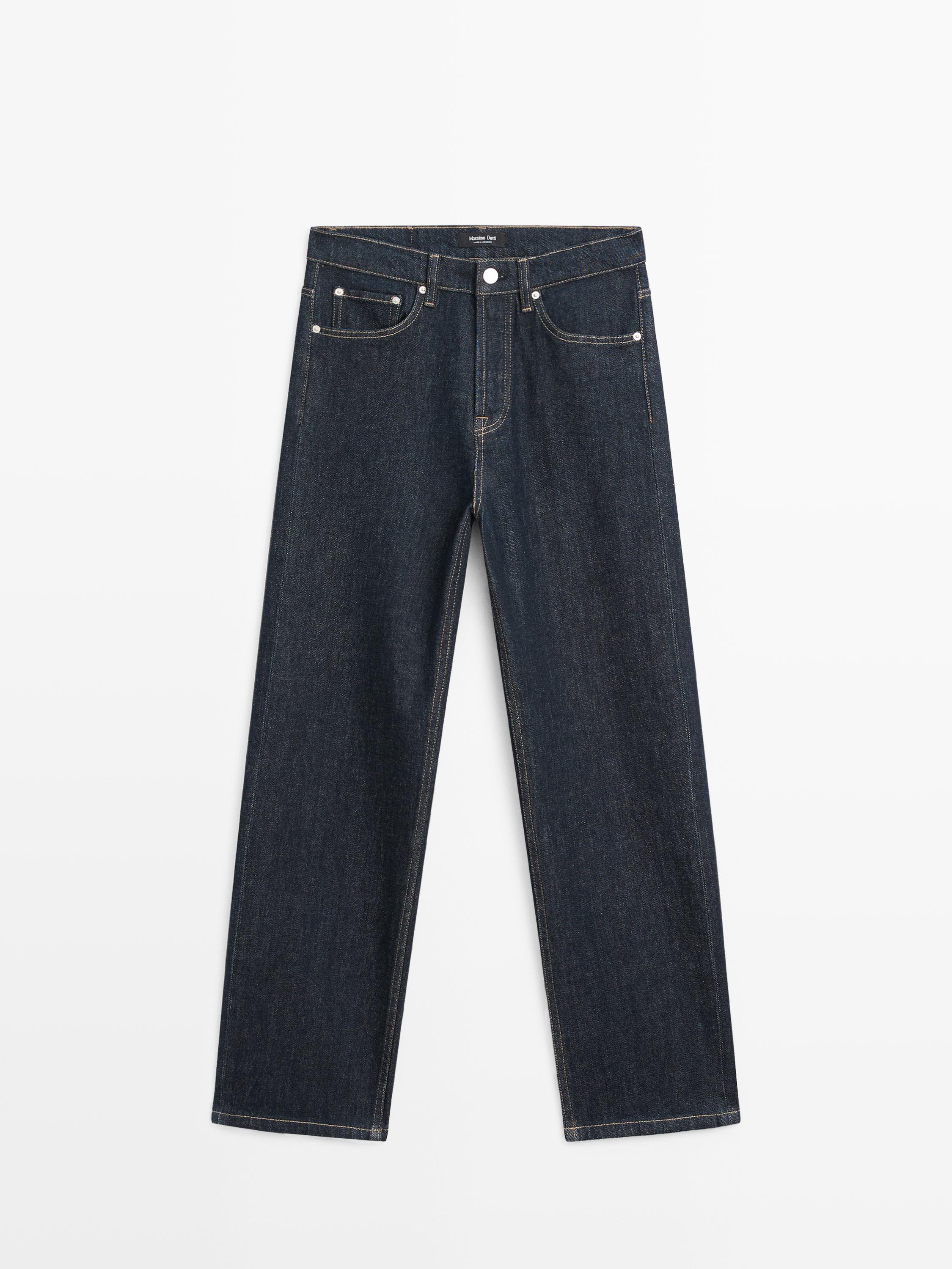 Straight-leg high-waist jeans