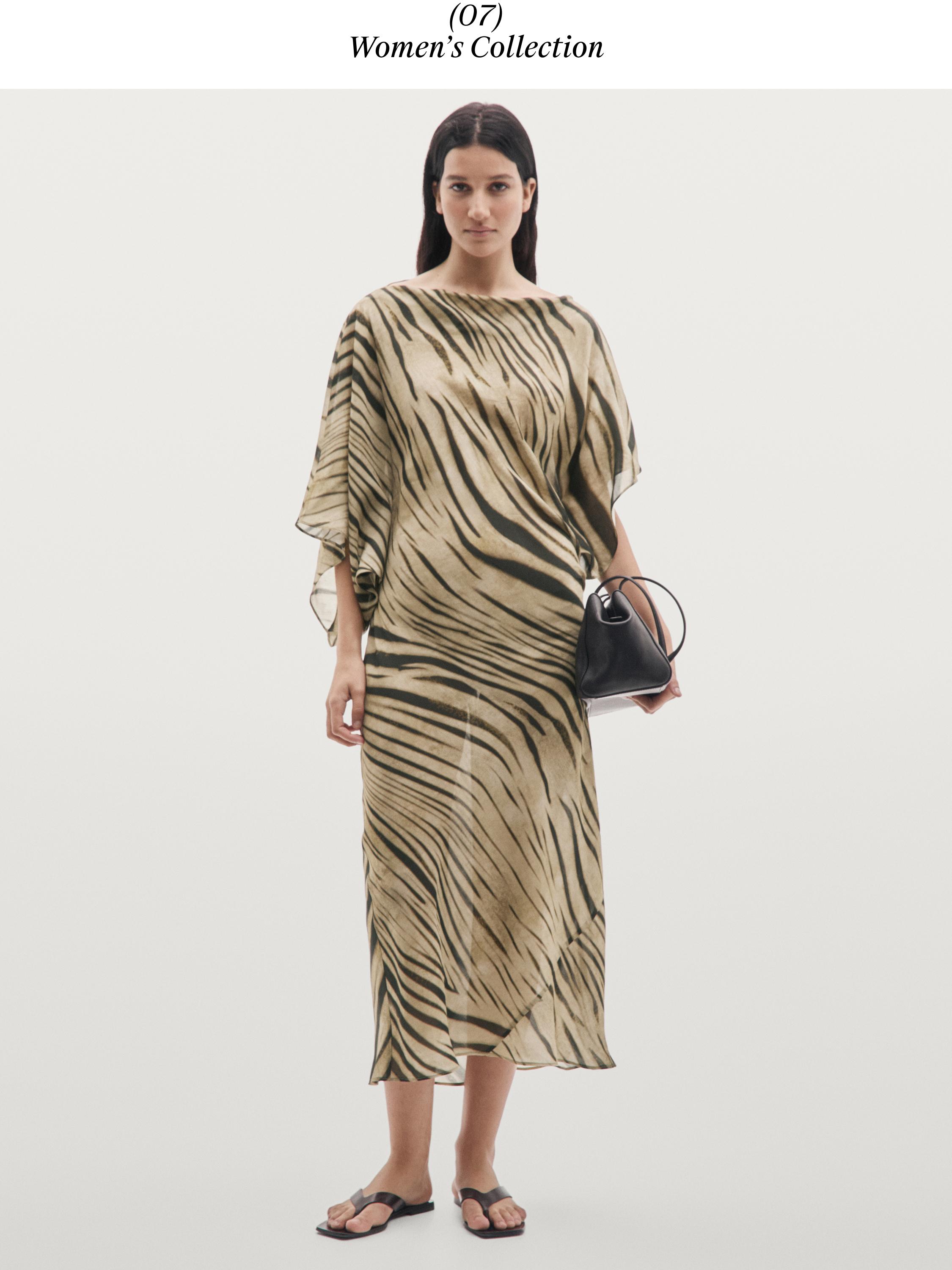 Váy dài in họa tiết động vật