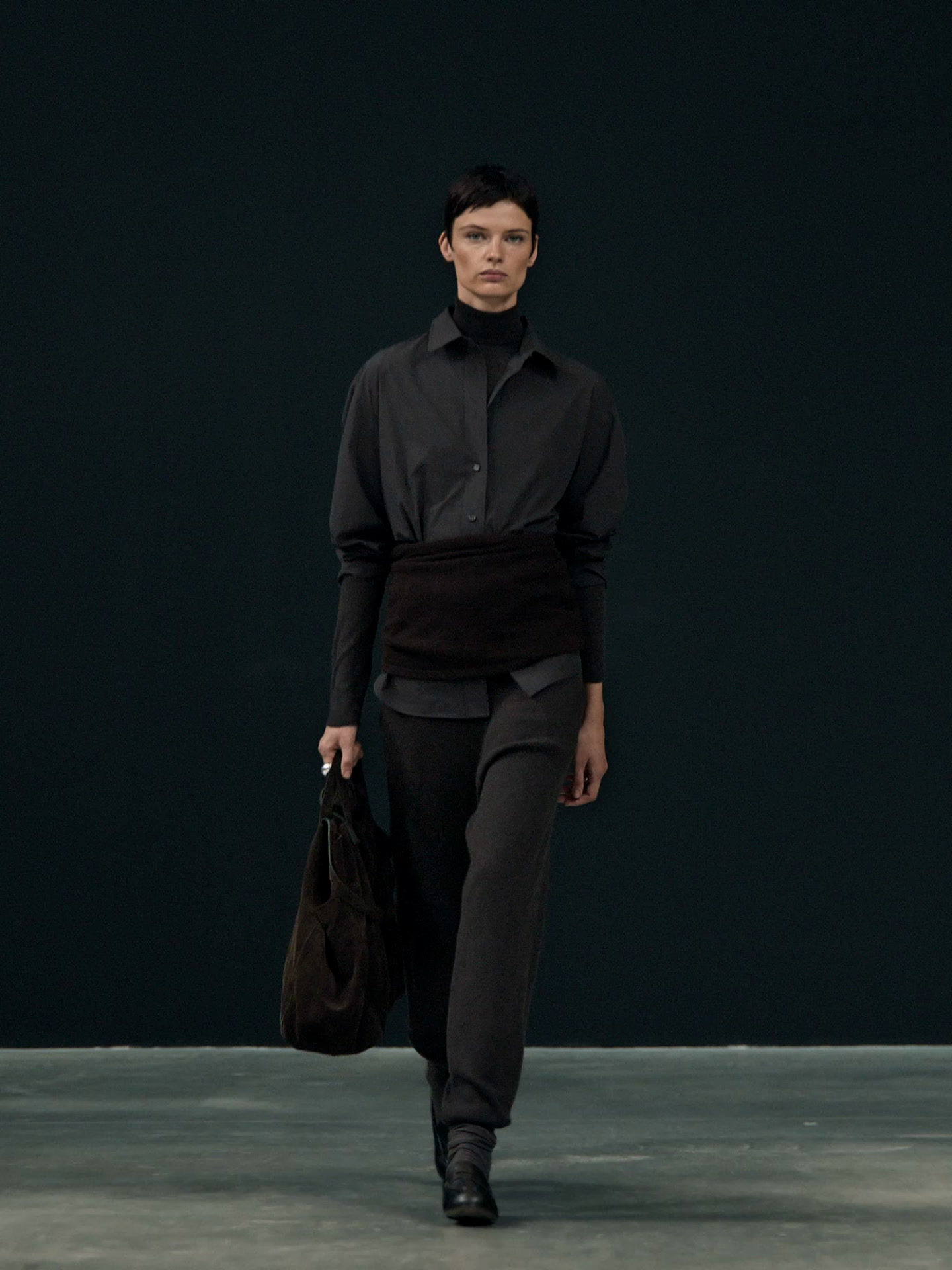 100% cashmere balloon fit trousers