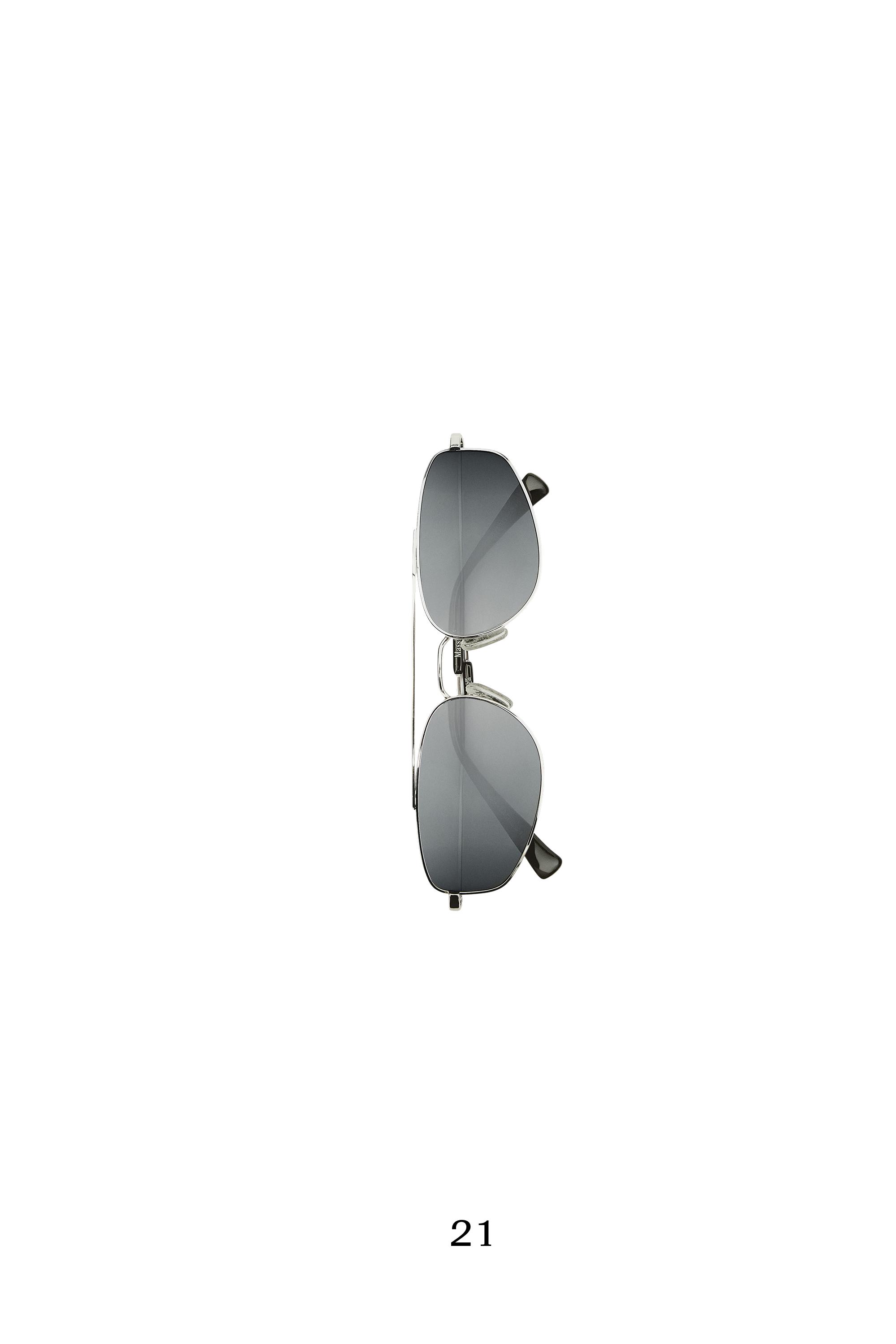 Metal sunglasses — SILVER