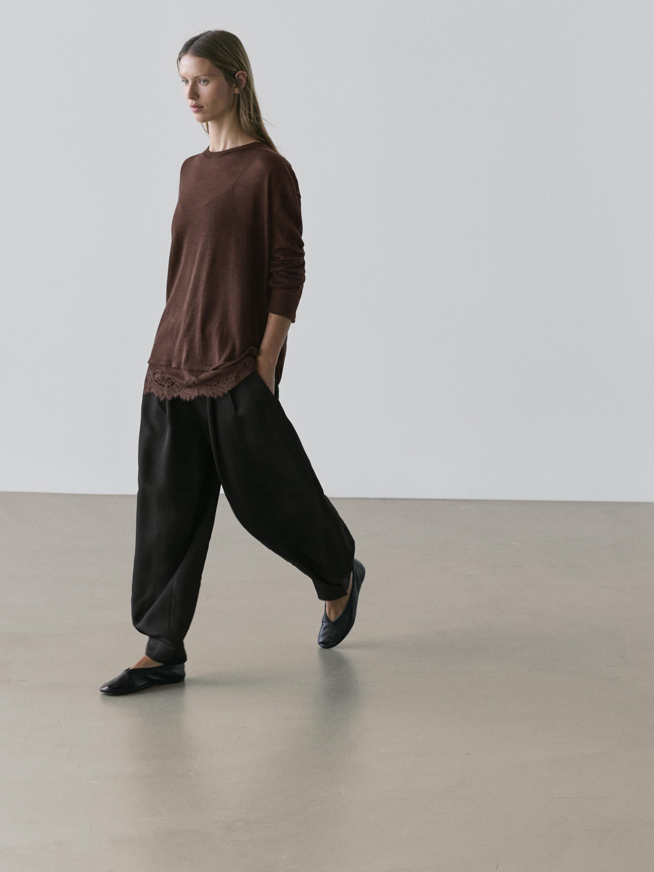 Long sleeve T-shirt with lace detail — BROWN