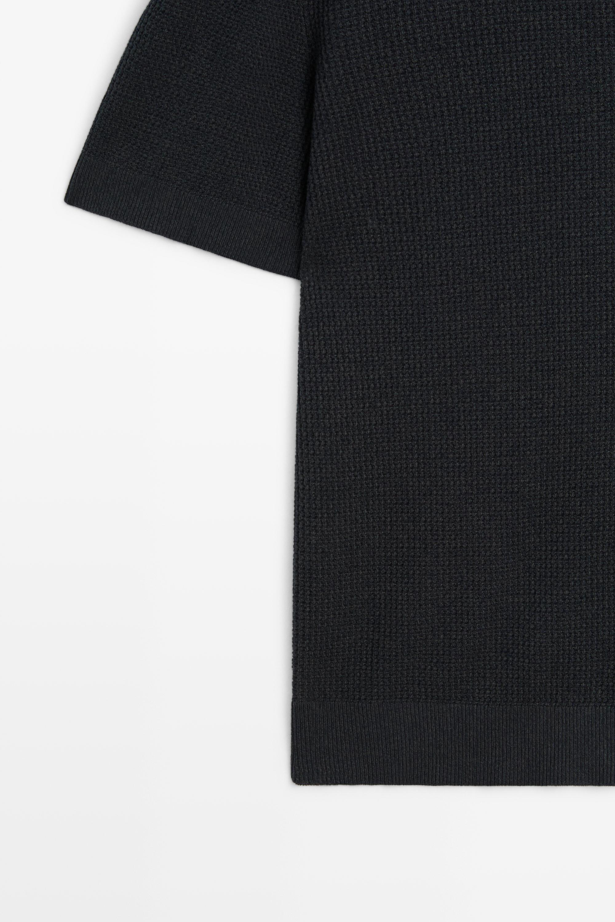 100% cotton button-collar polo shirt — CHARCOAL GREY