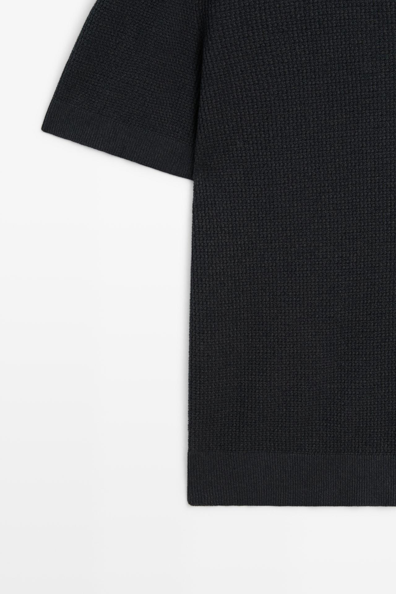 100% cotton button-collar polo shirt — CHARCOAL GREY
