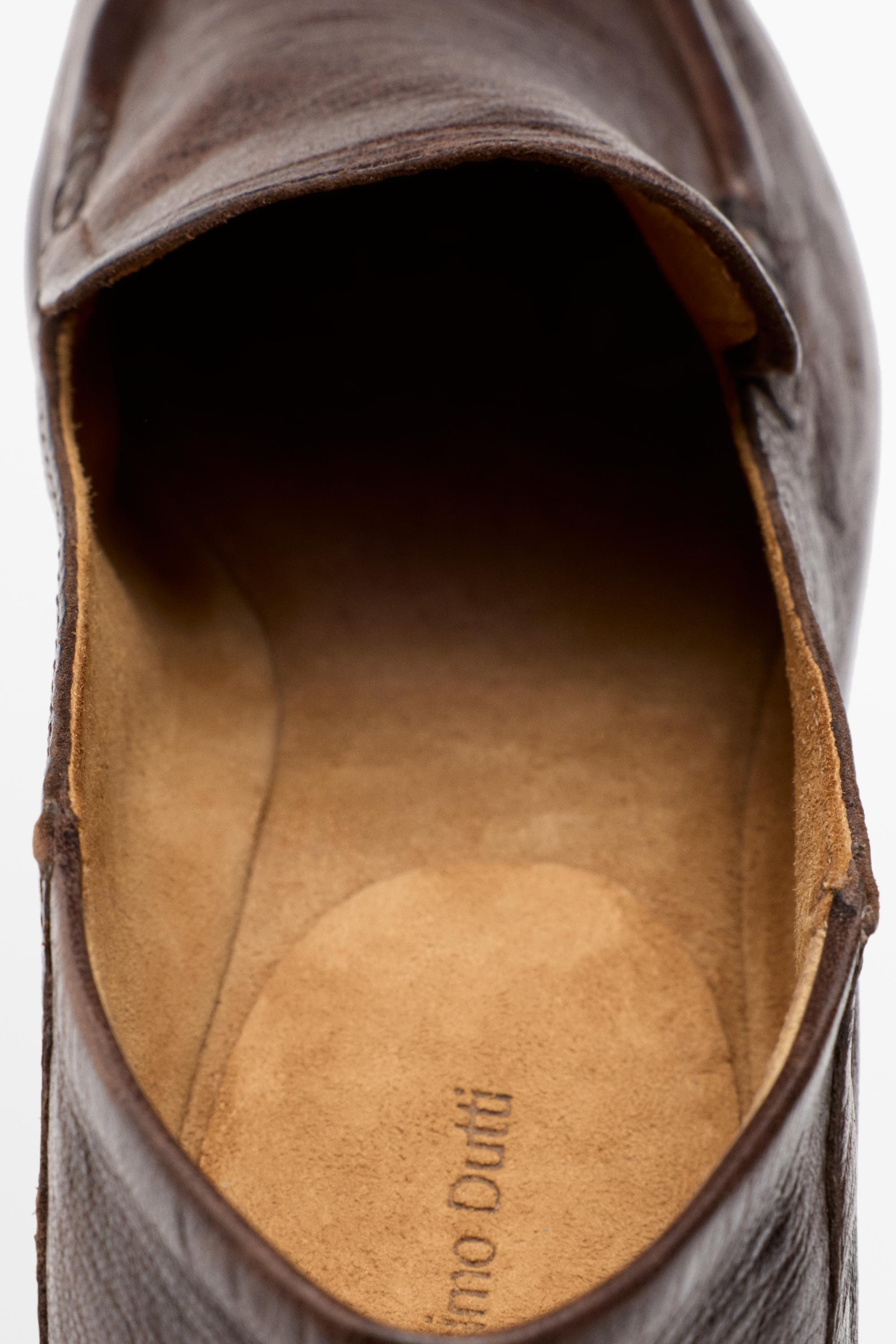 Leather heel loafer — BROWN