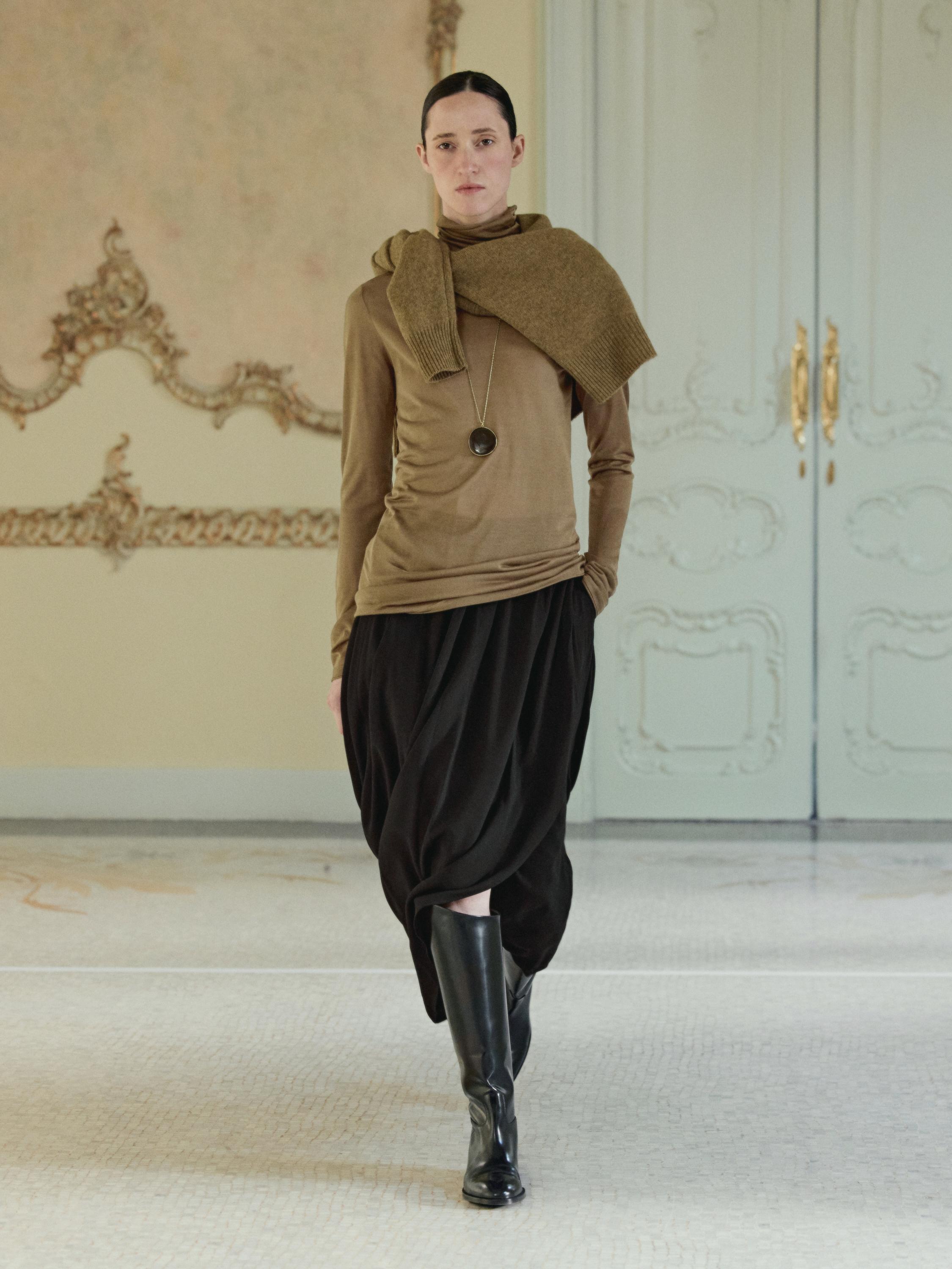 Jersey punto cuello pico lana