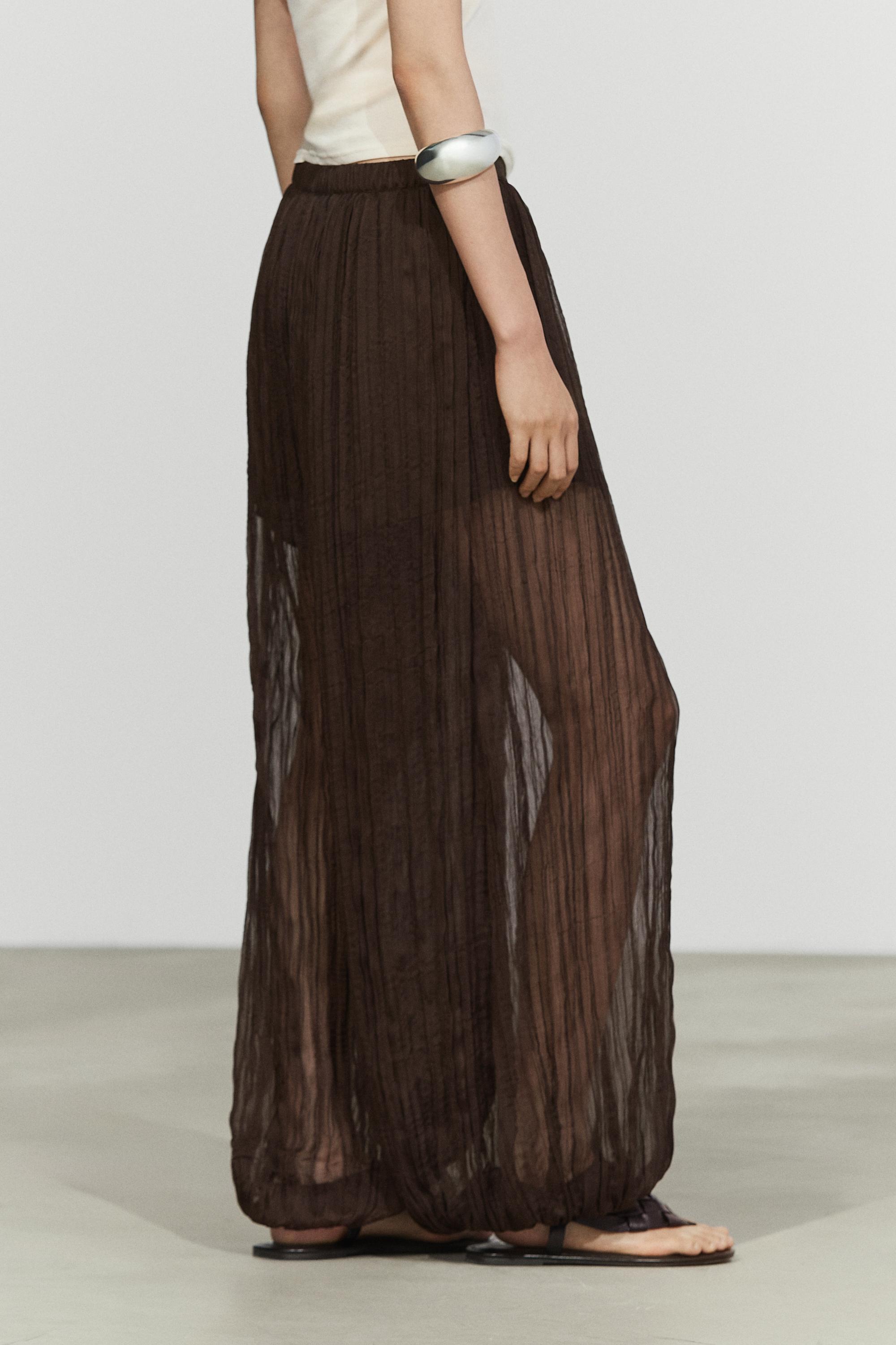 Total look flowing pants — BROWN
