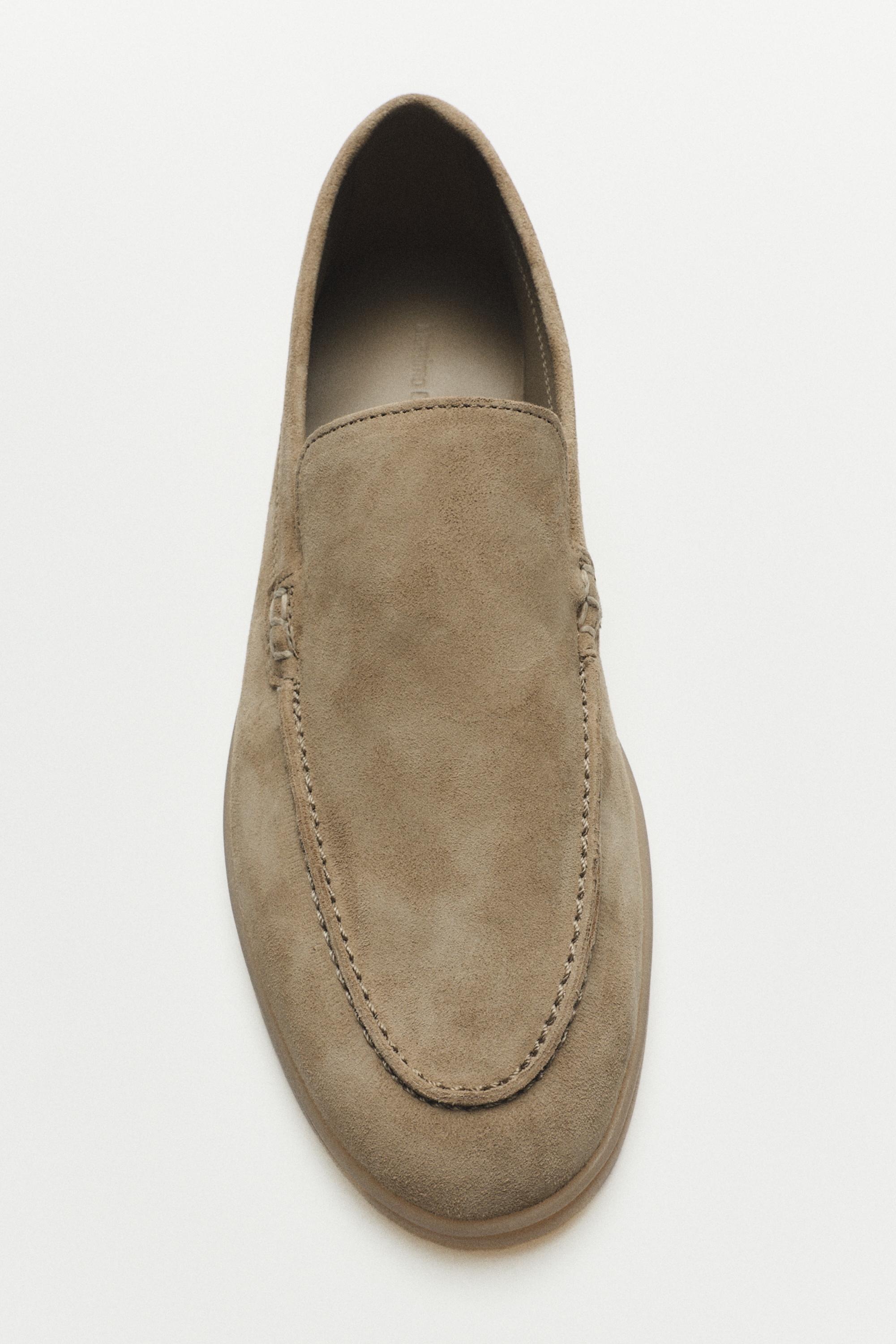 Split leather loafers — BEIGE