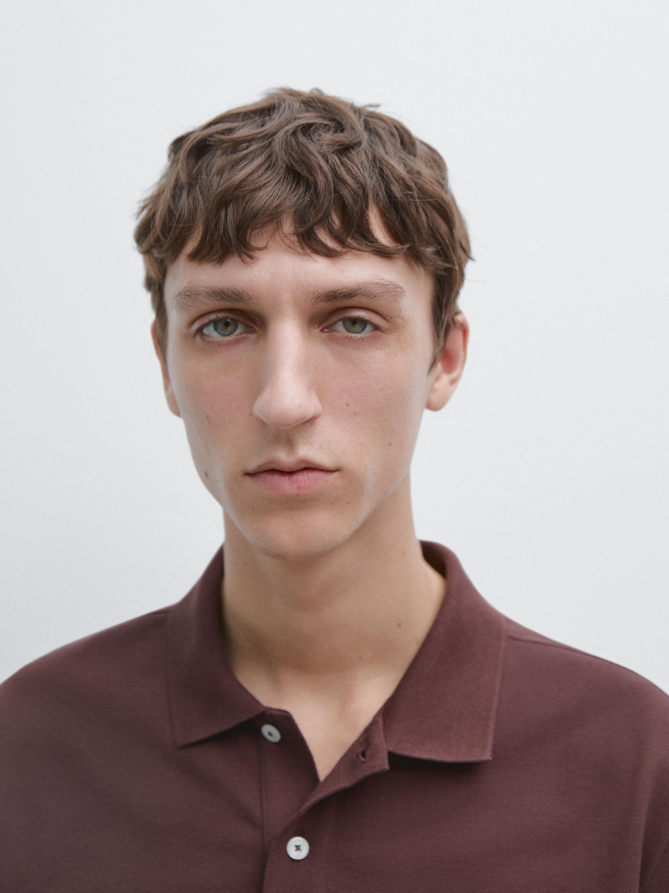 Micro-textured cotton piqué polo shirt — MAROON