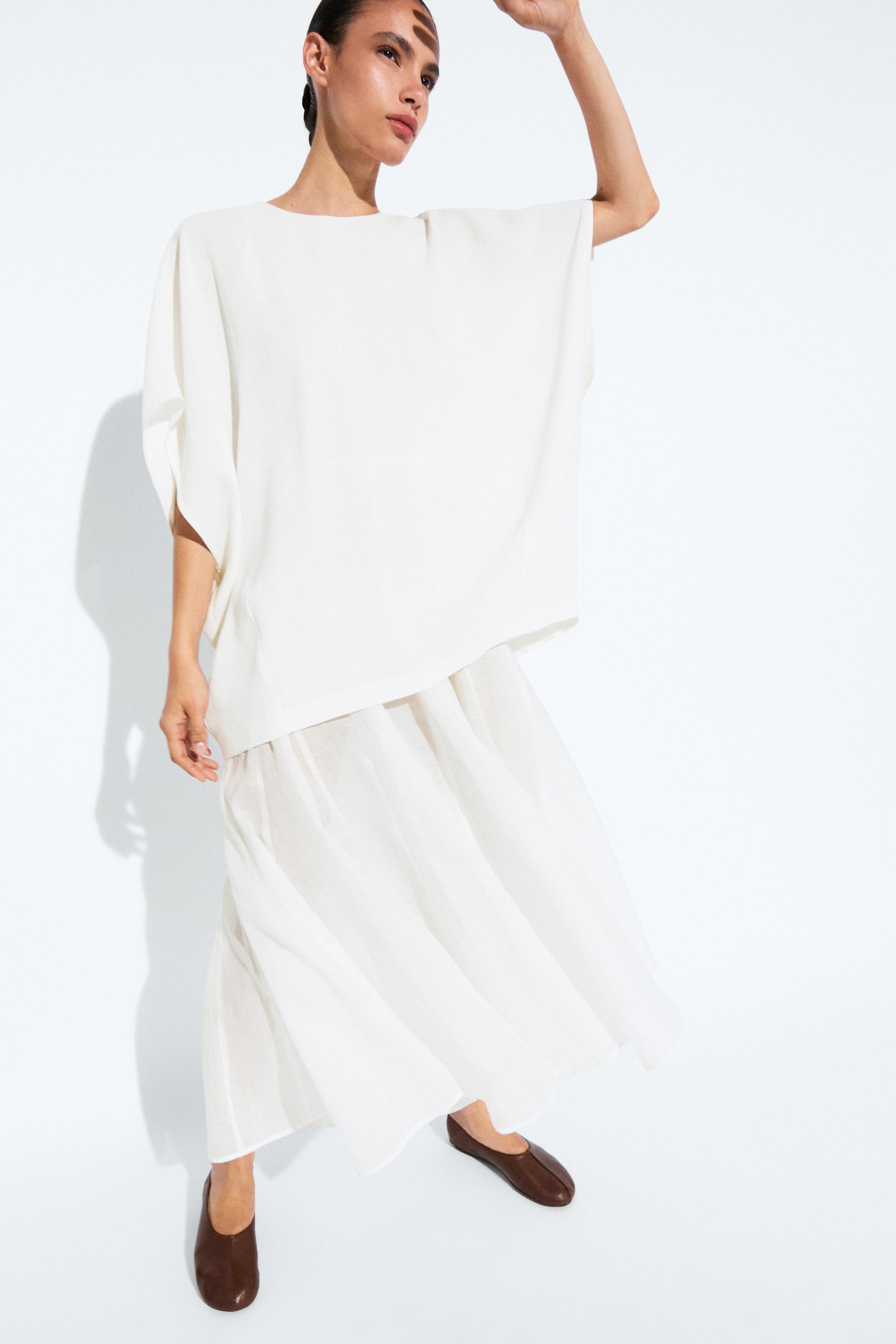 Massimo Dutti In White