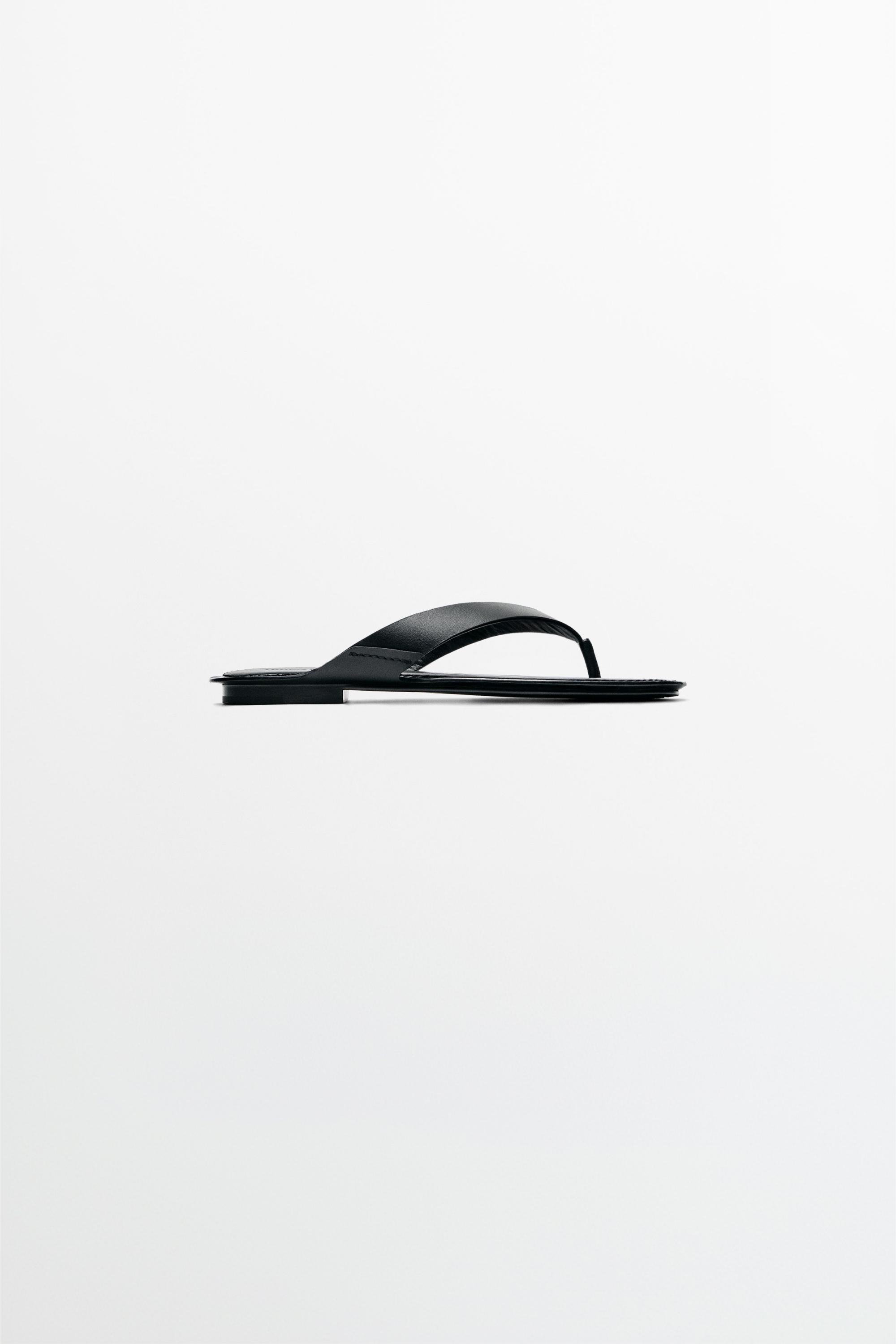 Flat leather sandals — BLACK