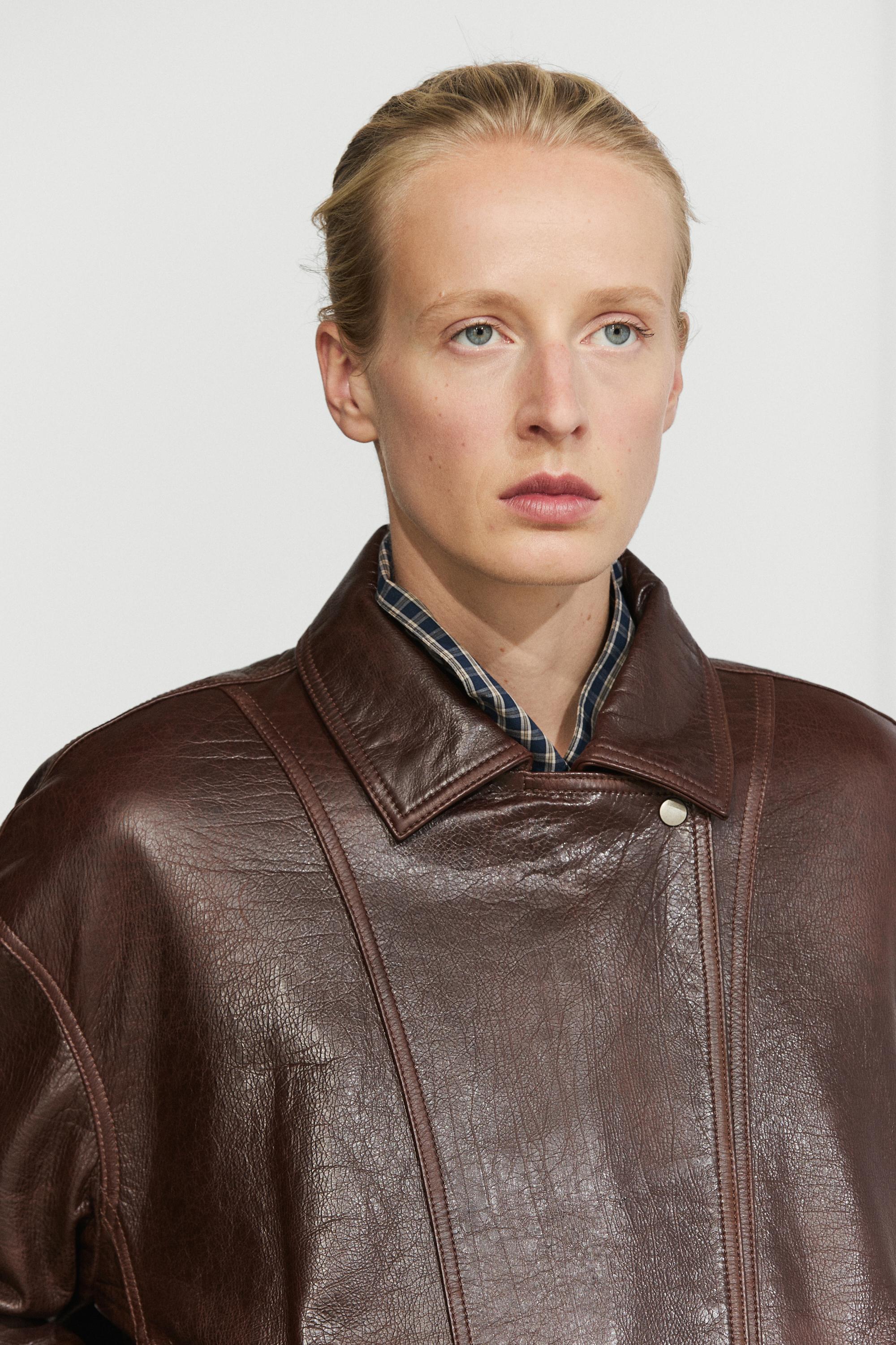 Pleated nappa leather jacket — BROWN