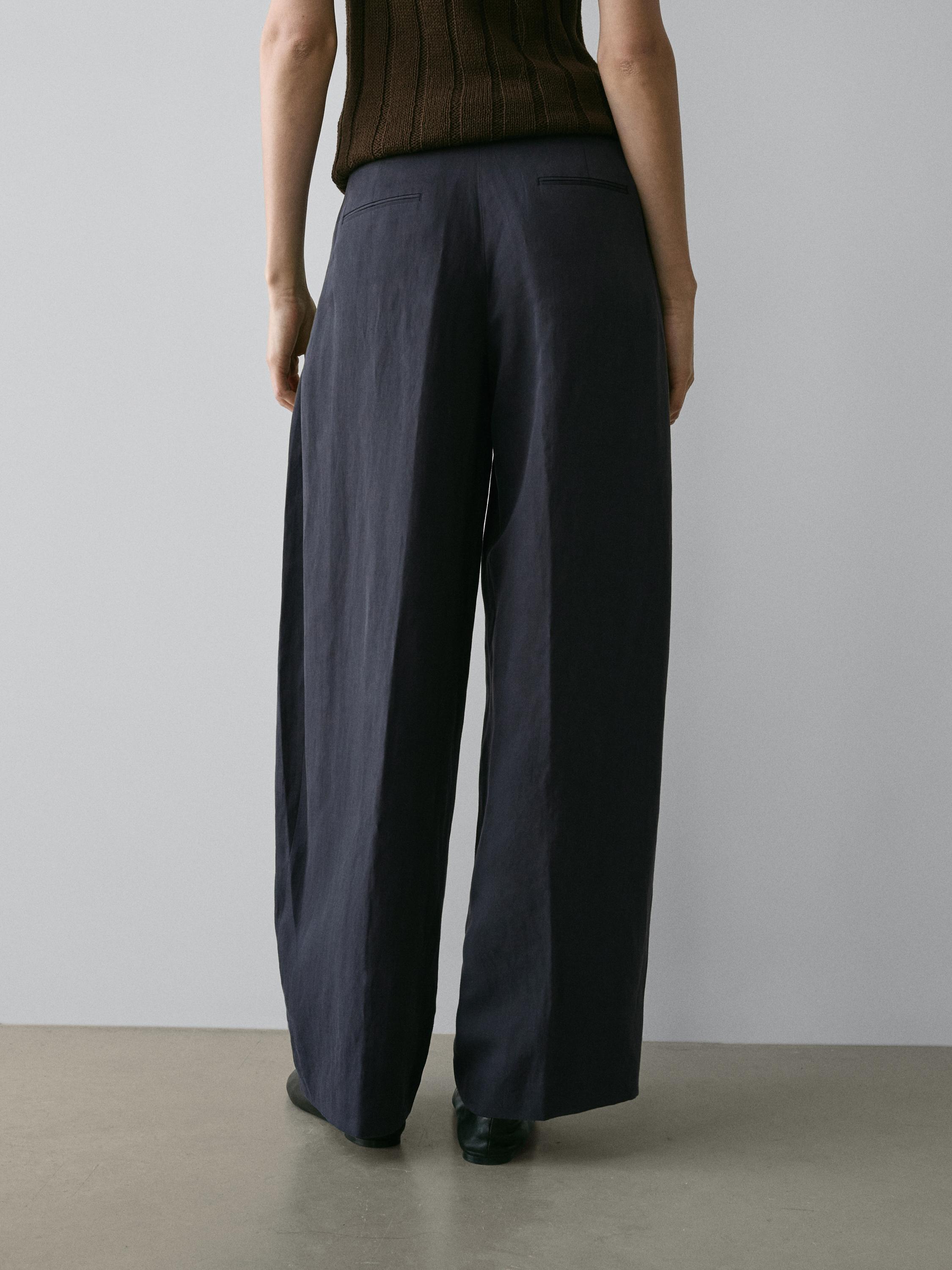 Flowing trousers with darts — NAVY BLUE