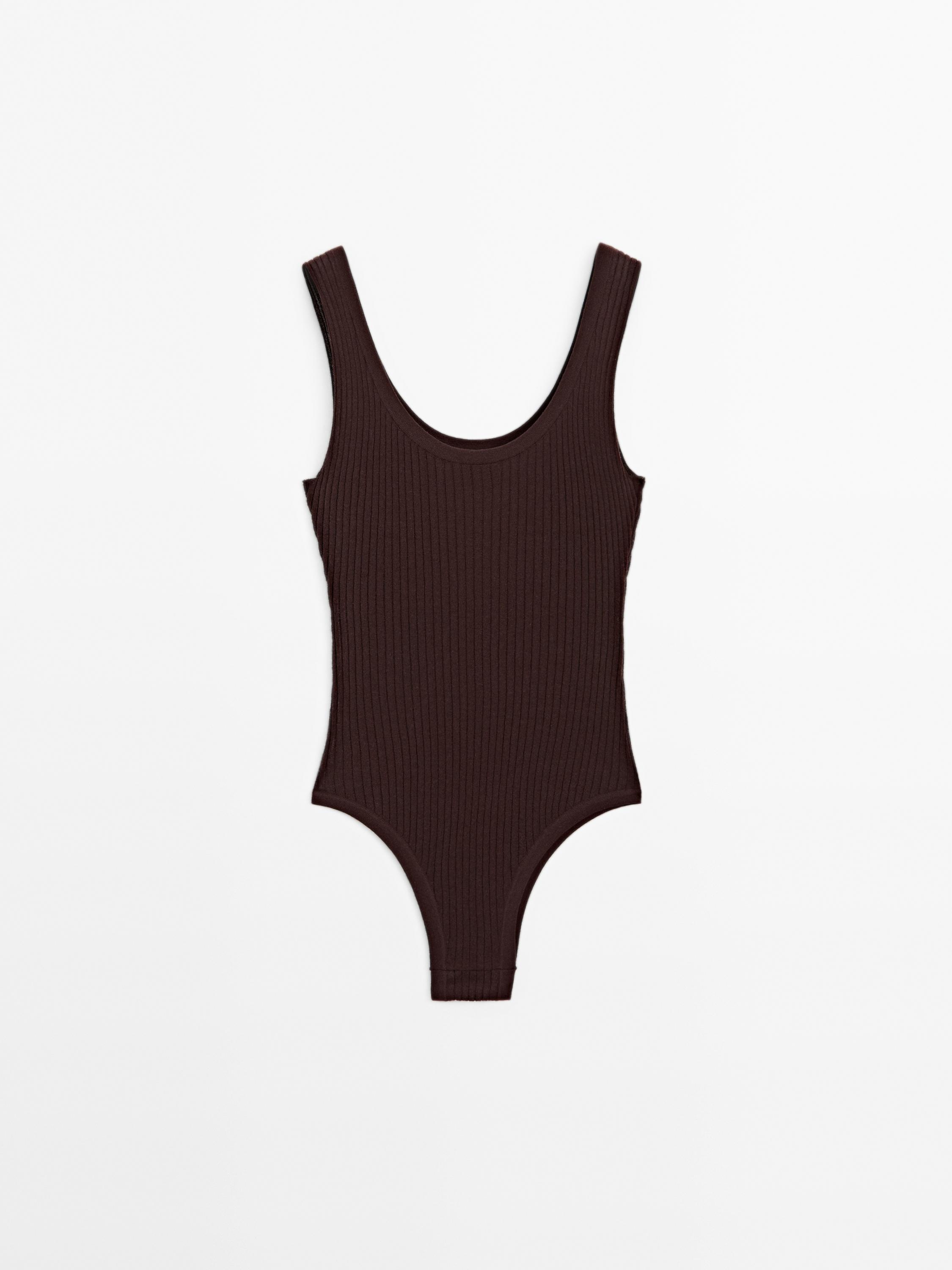 Dzianinowe body z okrągłym dekoltem - STUDIO