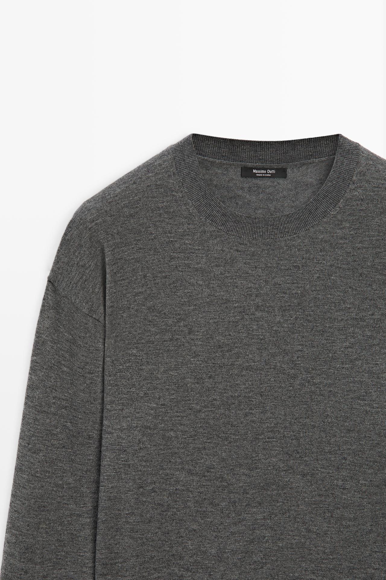Fine knit round neck sweater — DARK GREY