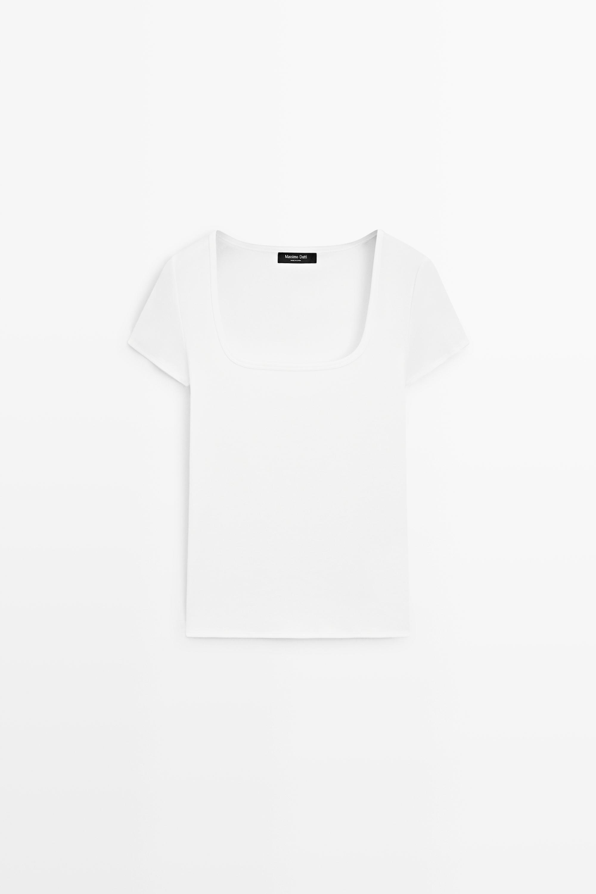 Short sleeve square neckline T-shirt