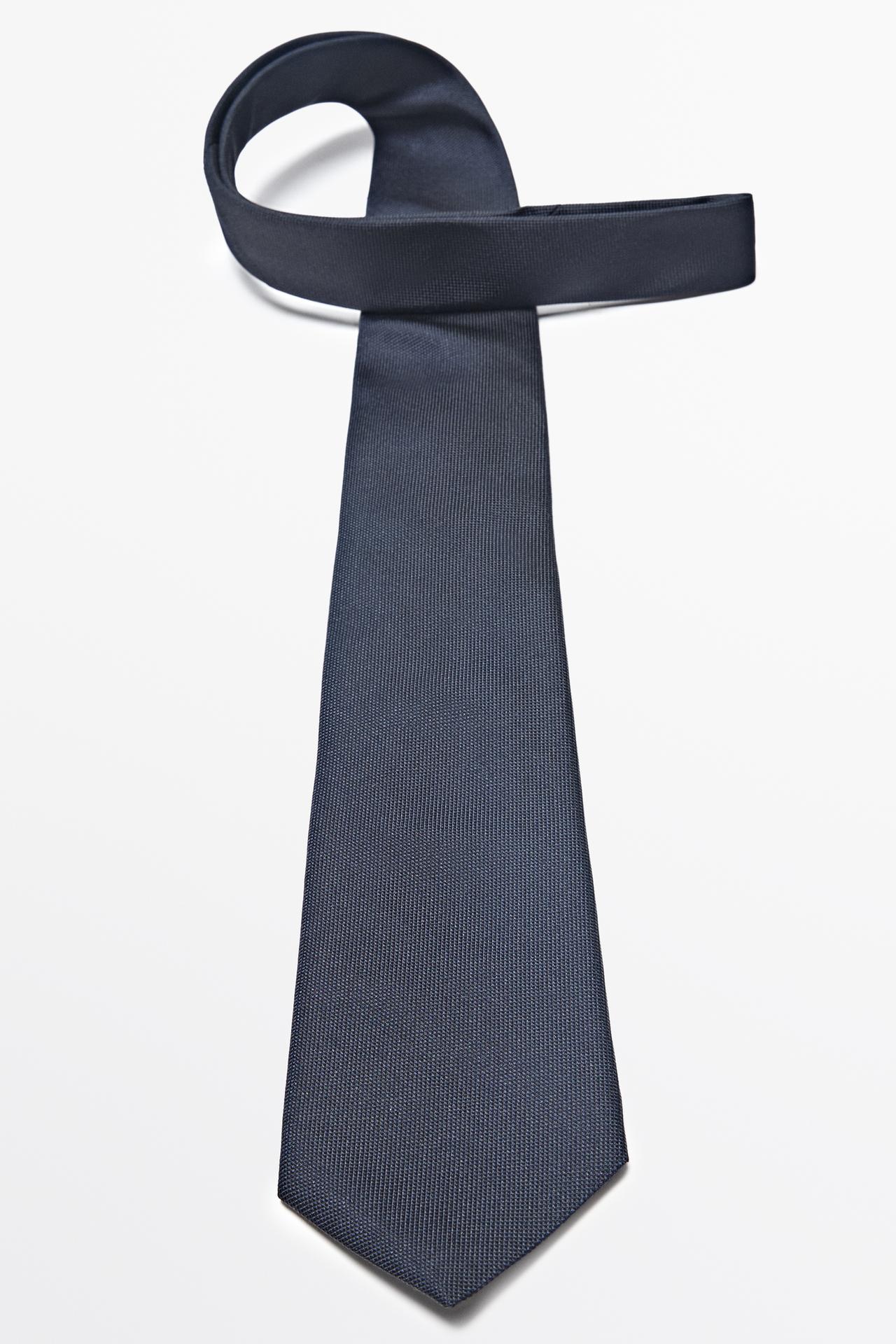 100% silk textured tie — NAVY BLUE