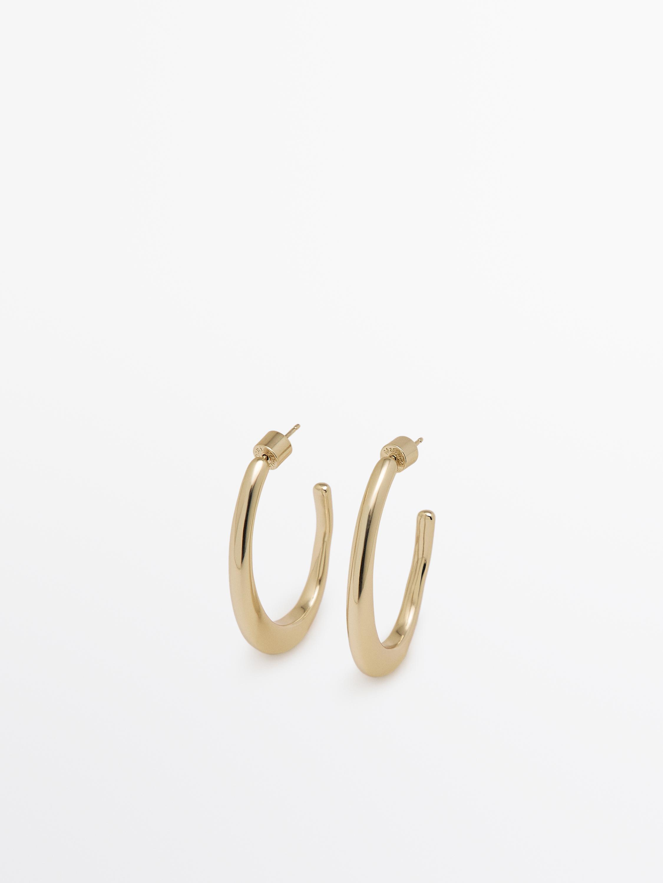Thin hoop earrings