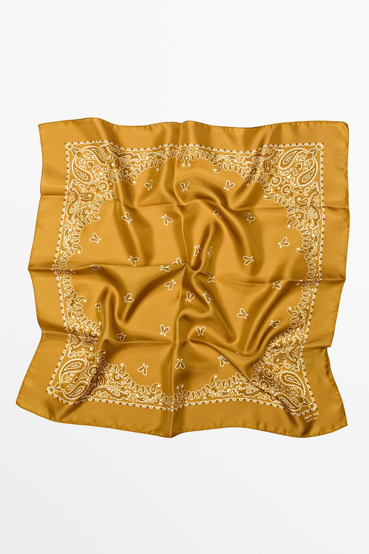 Paisley print scarf — MUSTARD YELLOW