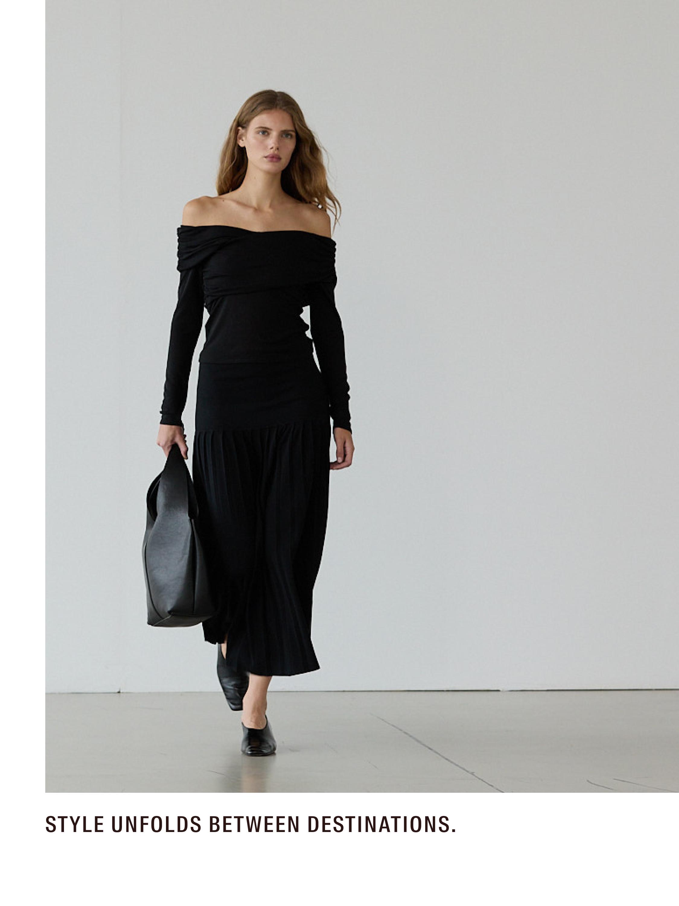 Midi skirt with box pleats — BLACK