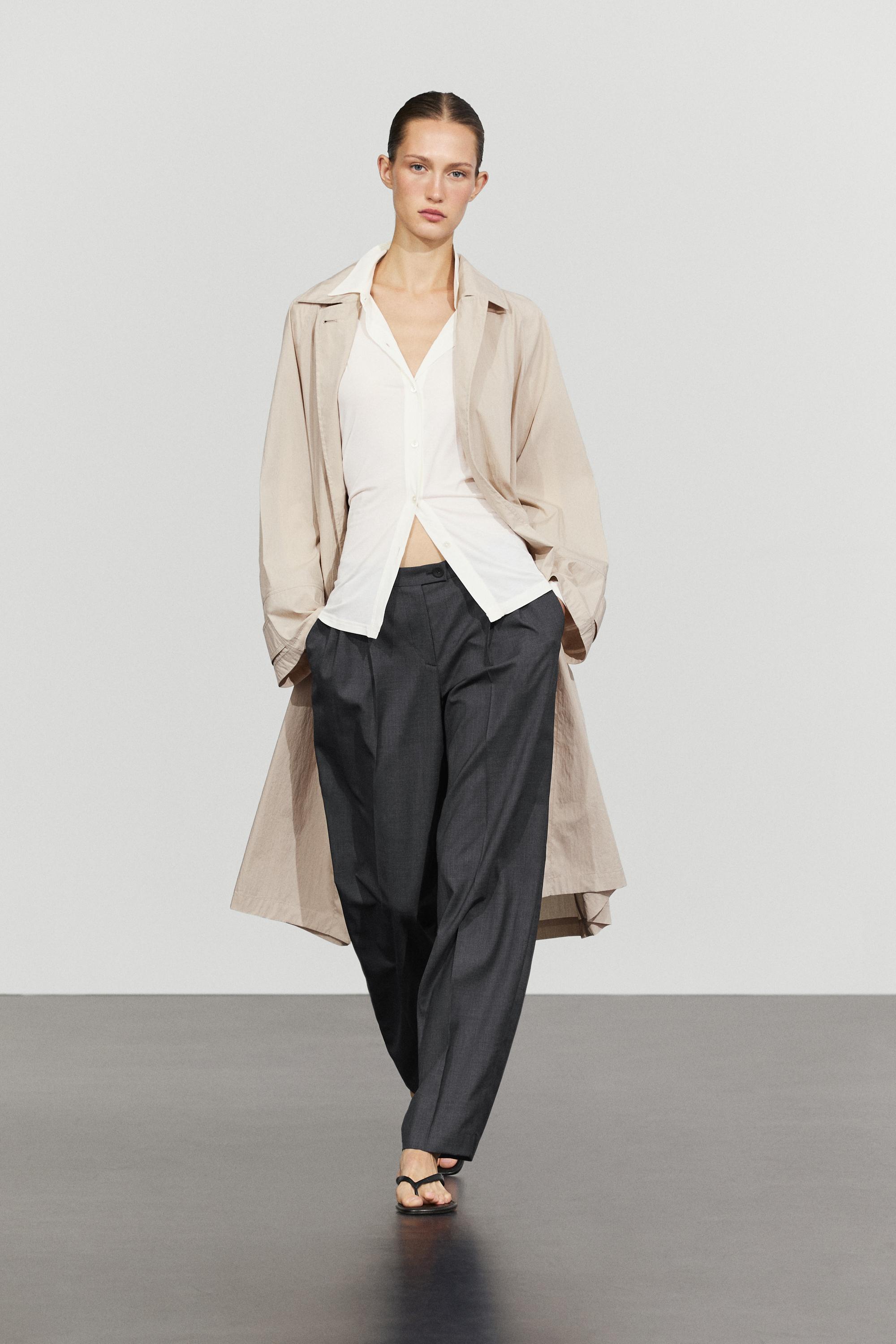100% Wool Pleated Pants