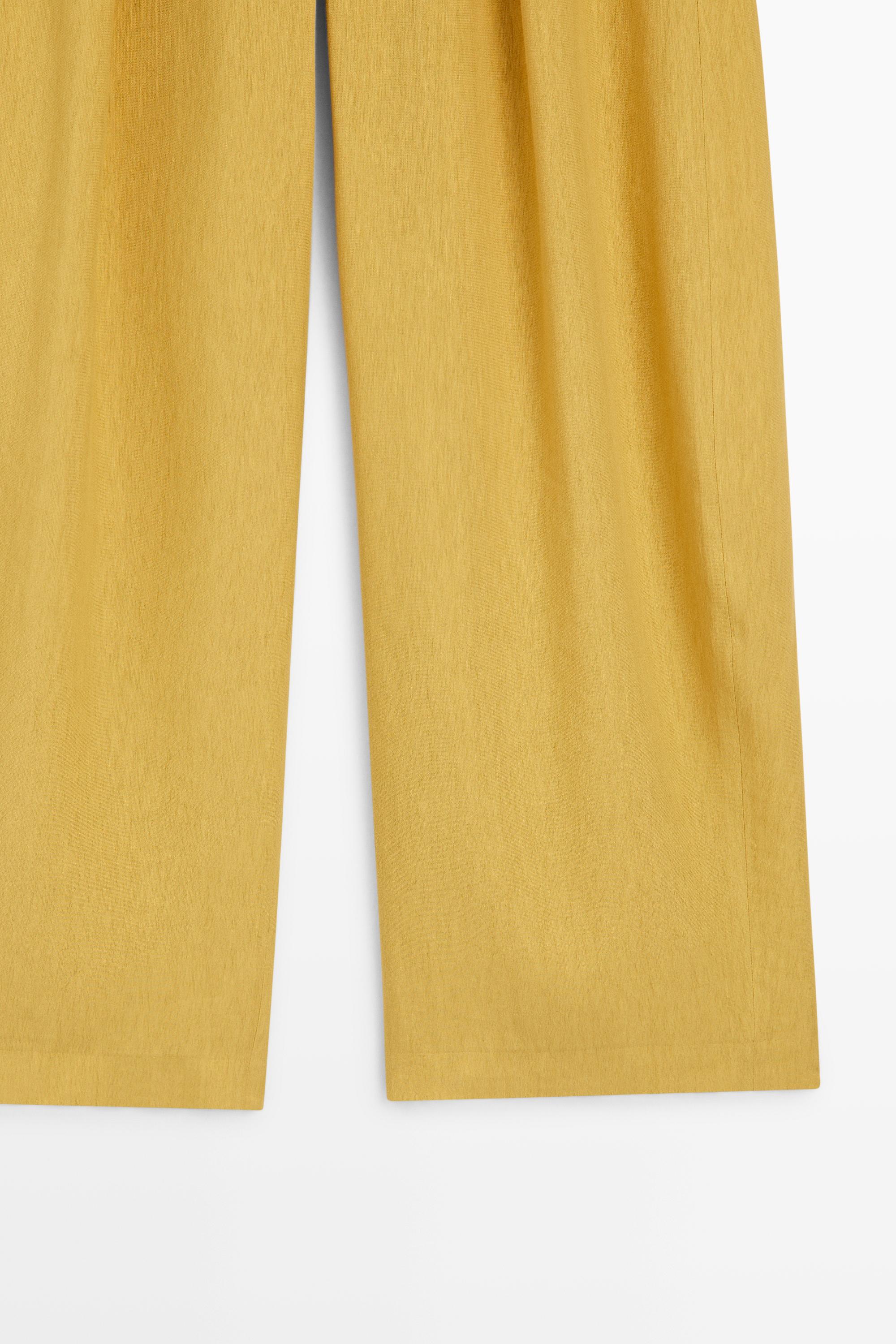 Wide-leg flowing linen blend pleated pants — MUSTARD YELLOW