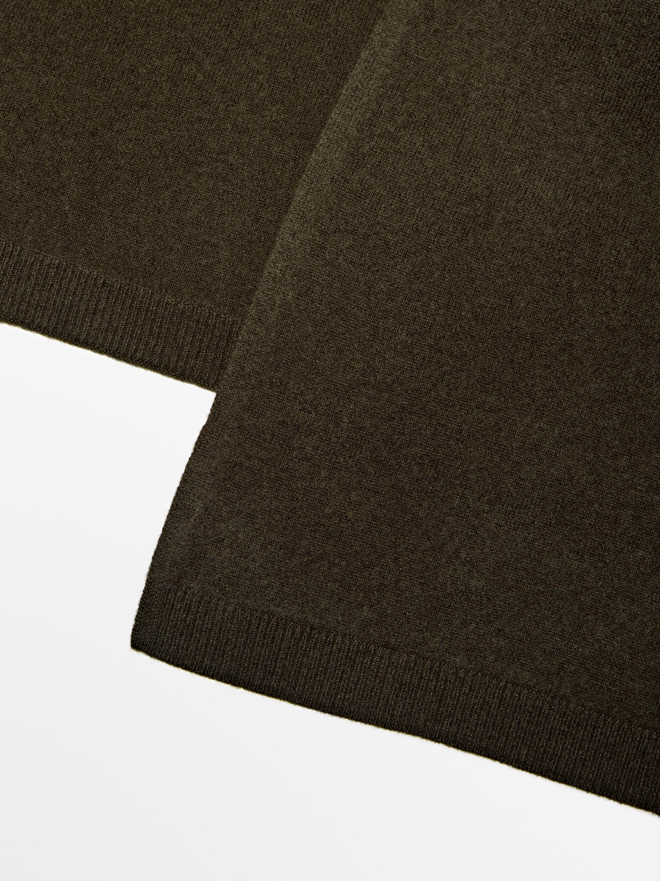 Fine wool blend scarf
