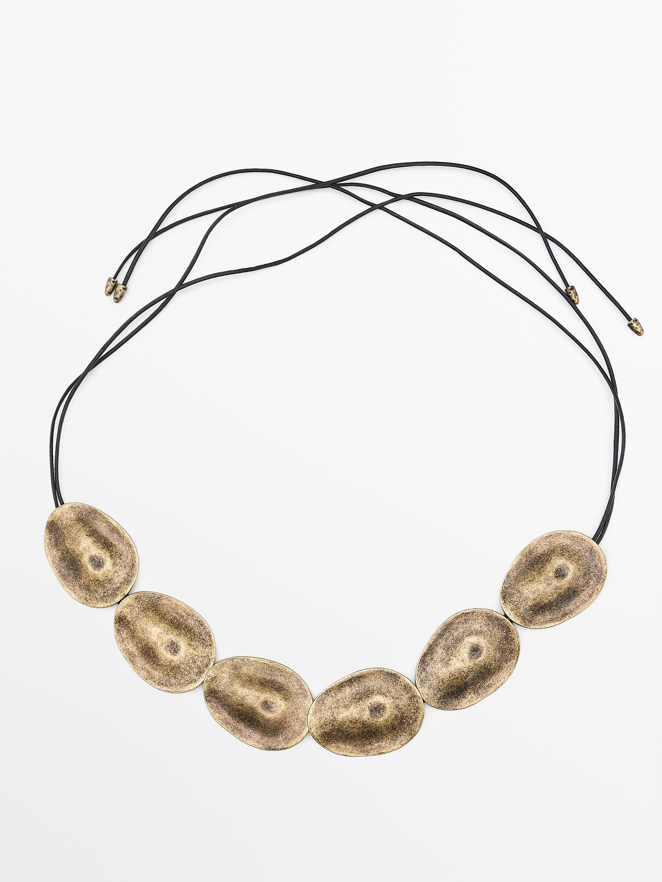 Ремінь із мигдалеподібними елементами