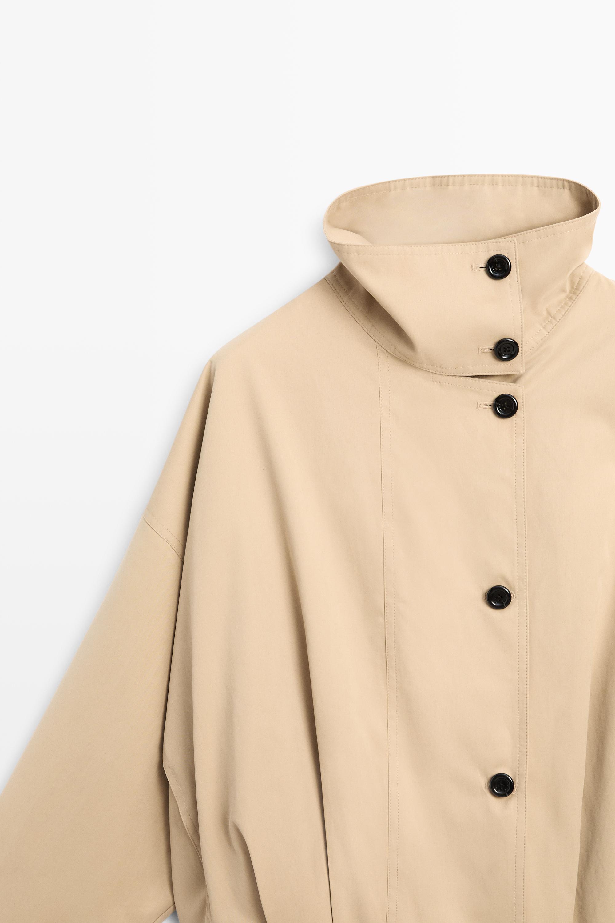 Pleated stand-collar bomber jacket — Beige
