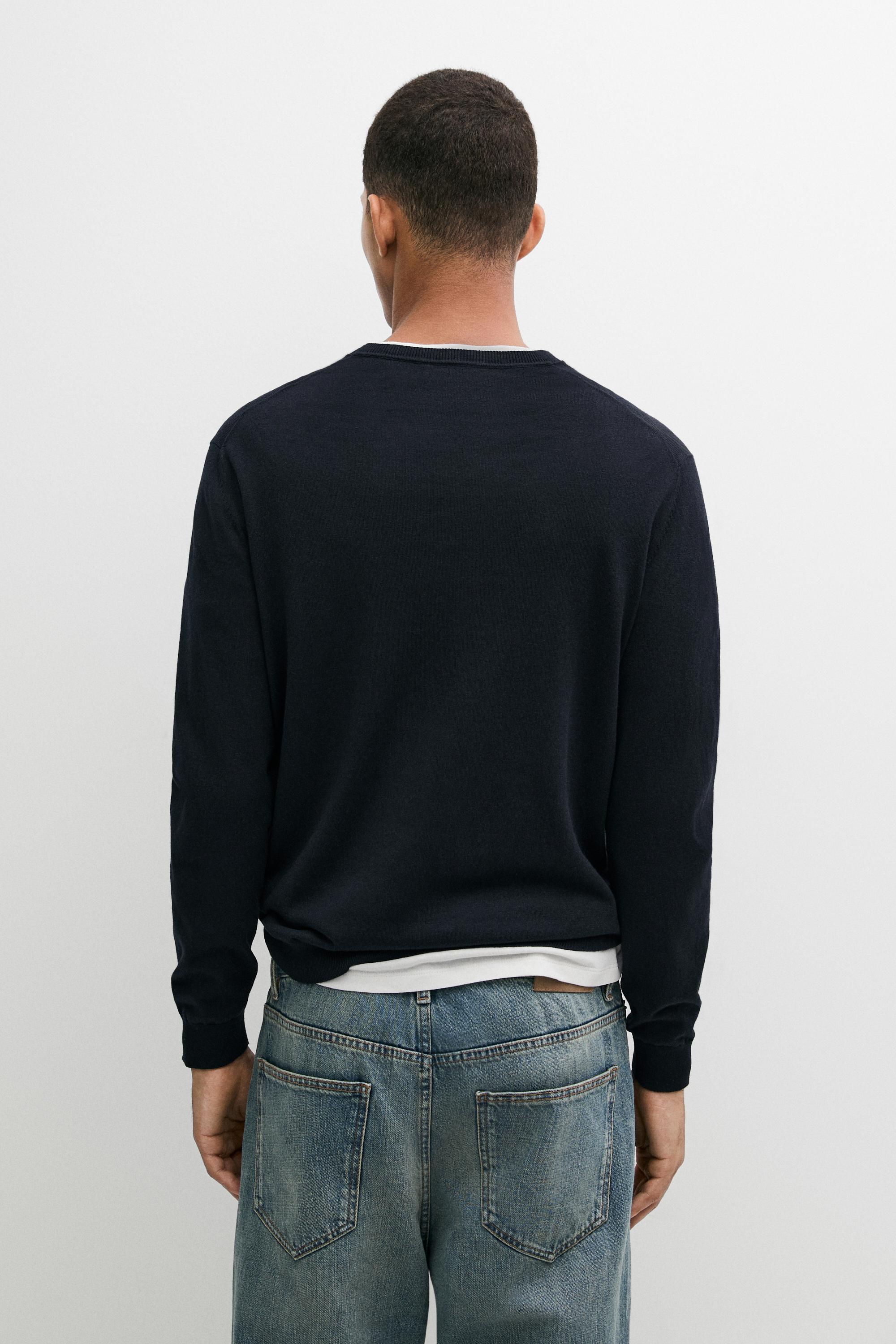 Cotton blend V-neck knit sweater — NAVY BLUE