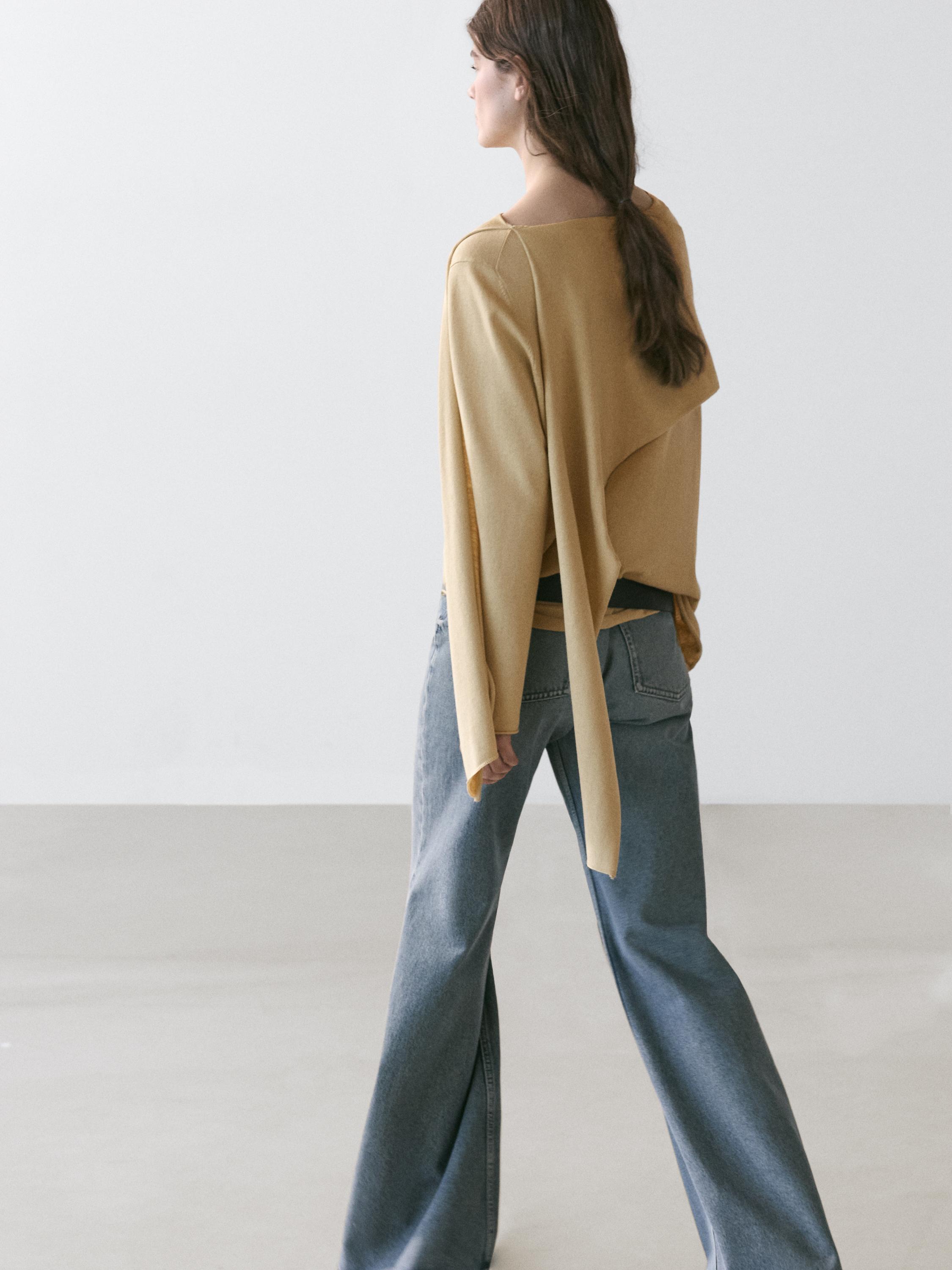 High-waist flare fit jeans — Light Blue