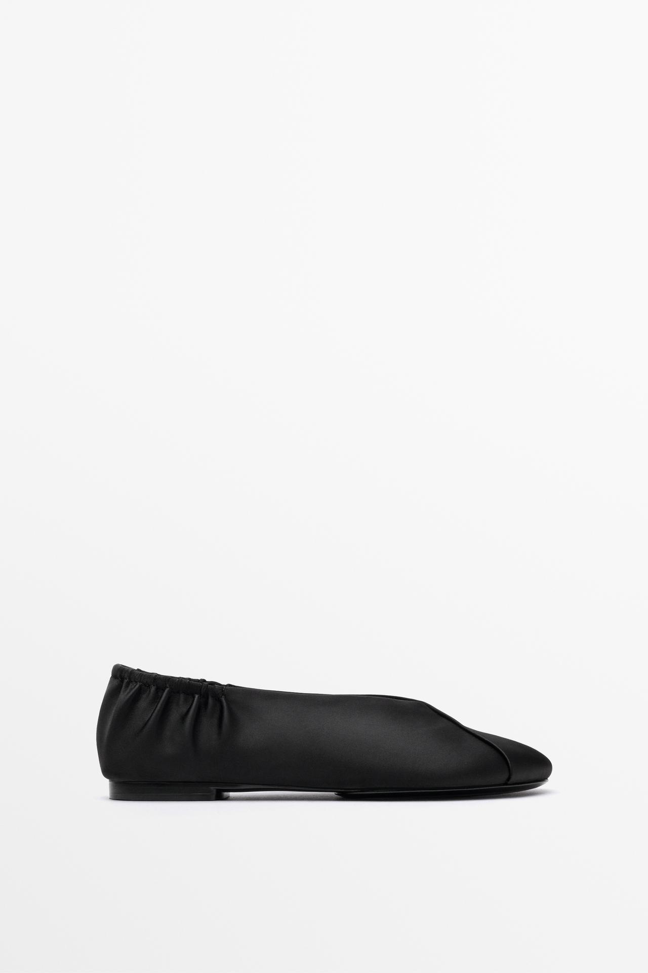 Crossover ballet flat — BLACK