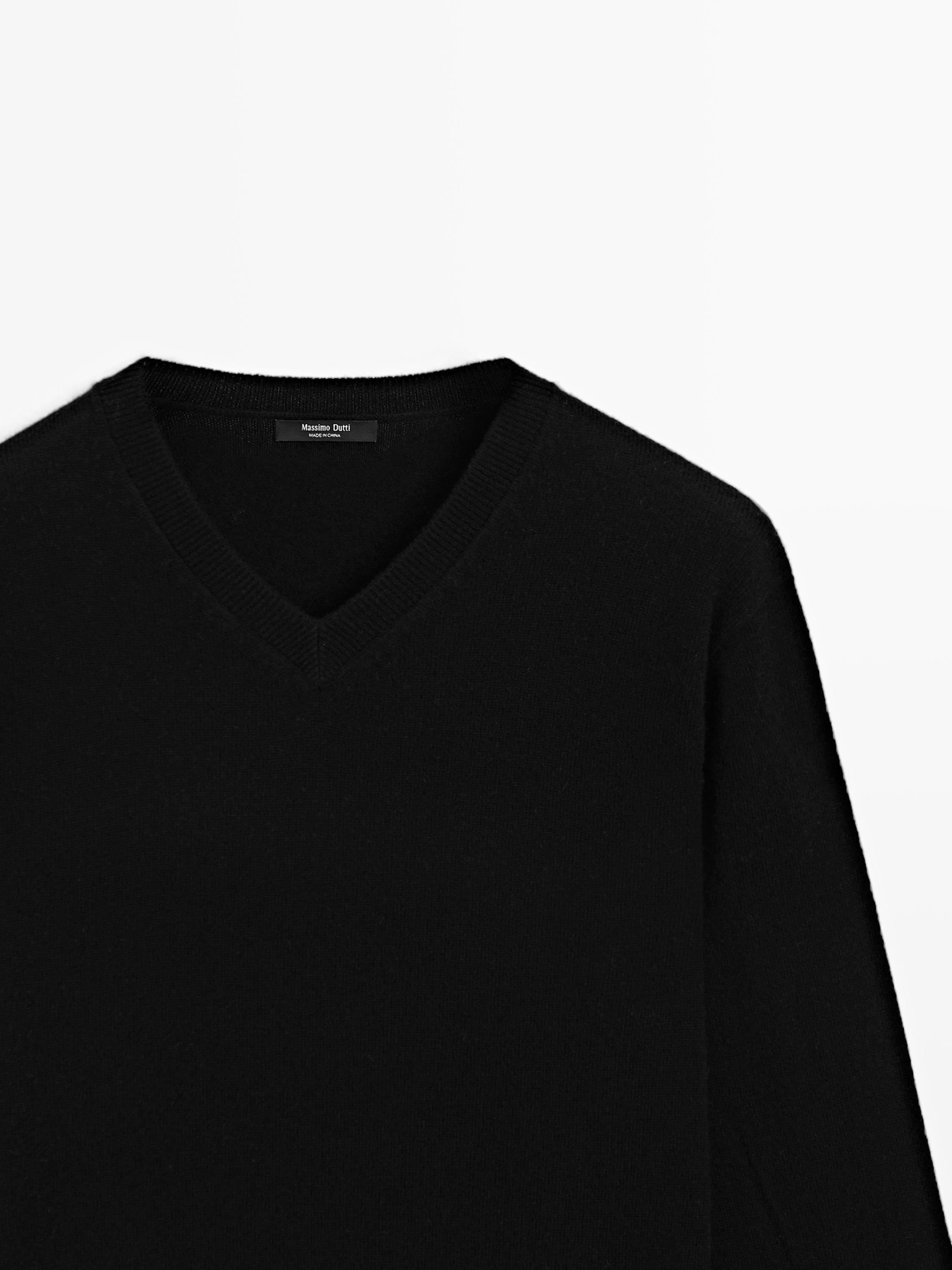 Wool blend knit V-neck sweater — BLACK
