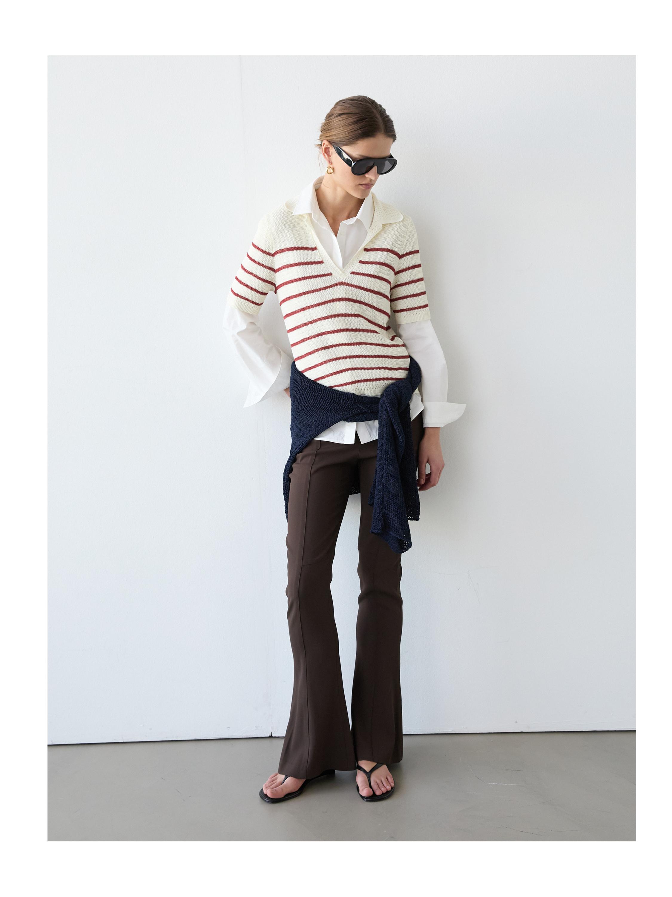 Flared trousers with pocket — BROWN